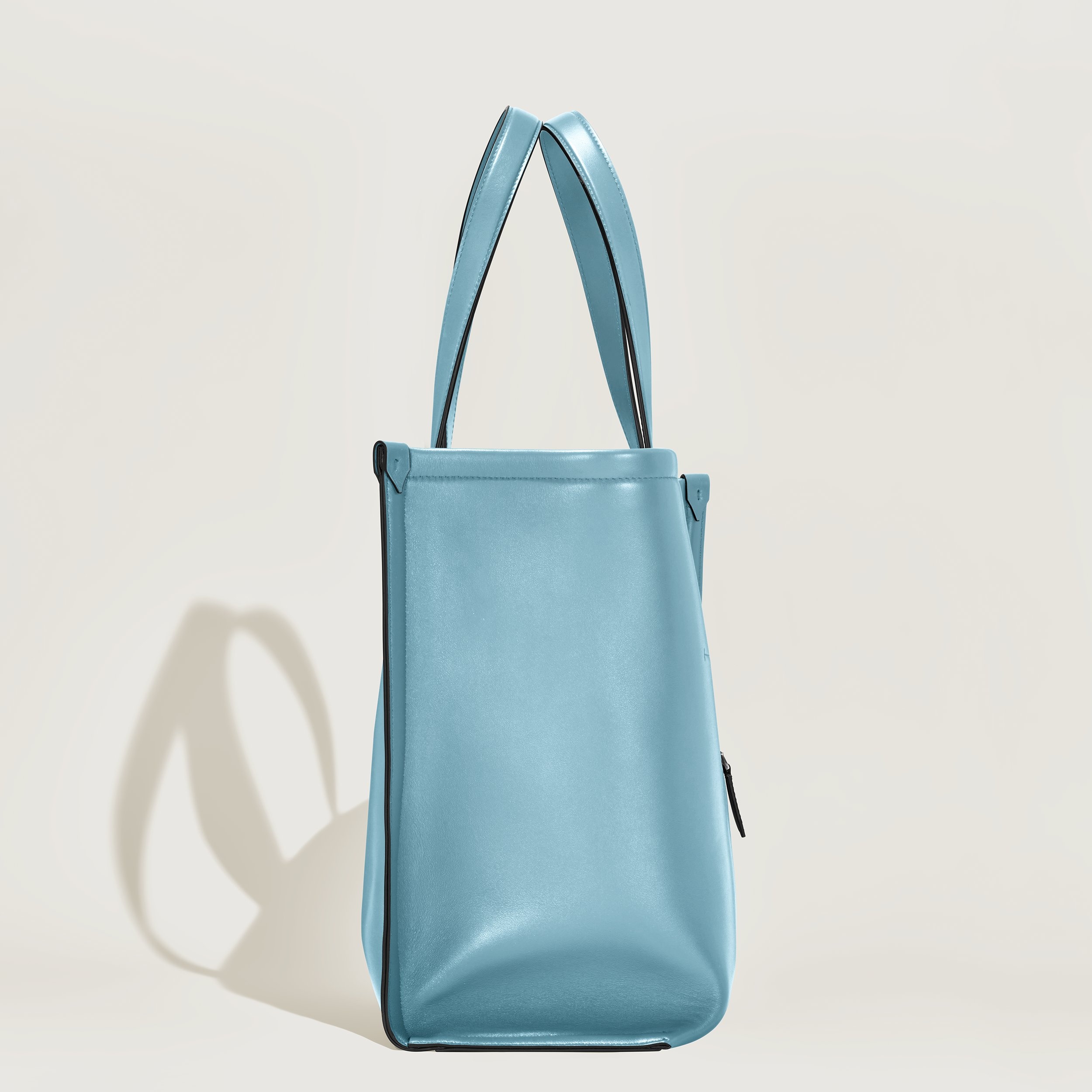 Soft medium tote - 4