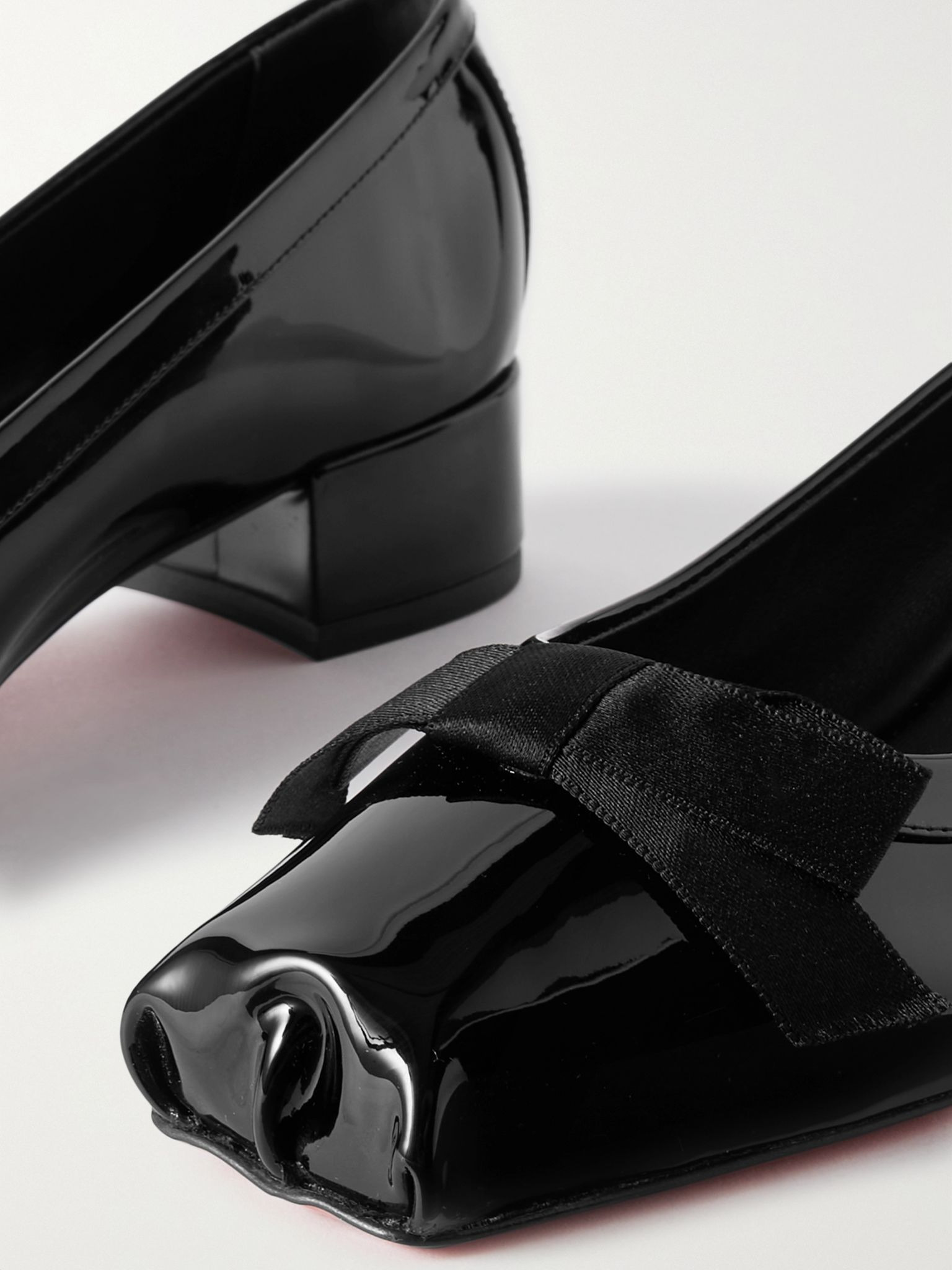 Mamaflirt 30 bow-detailed patent-leather pumps Black - 4