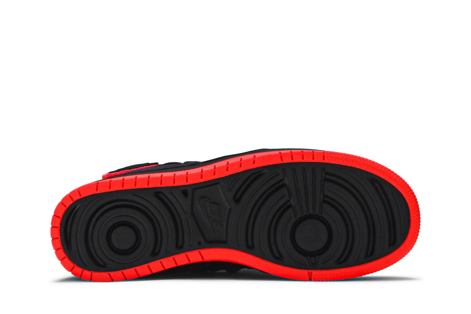 Wmns Air Jordan 1 Nova XX 'Bred' - 4