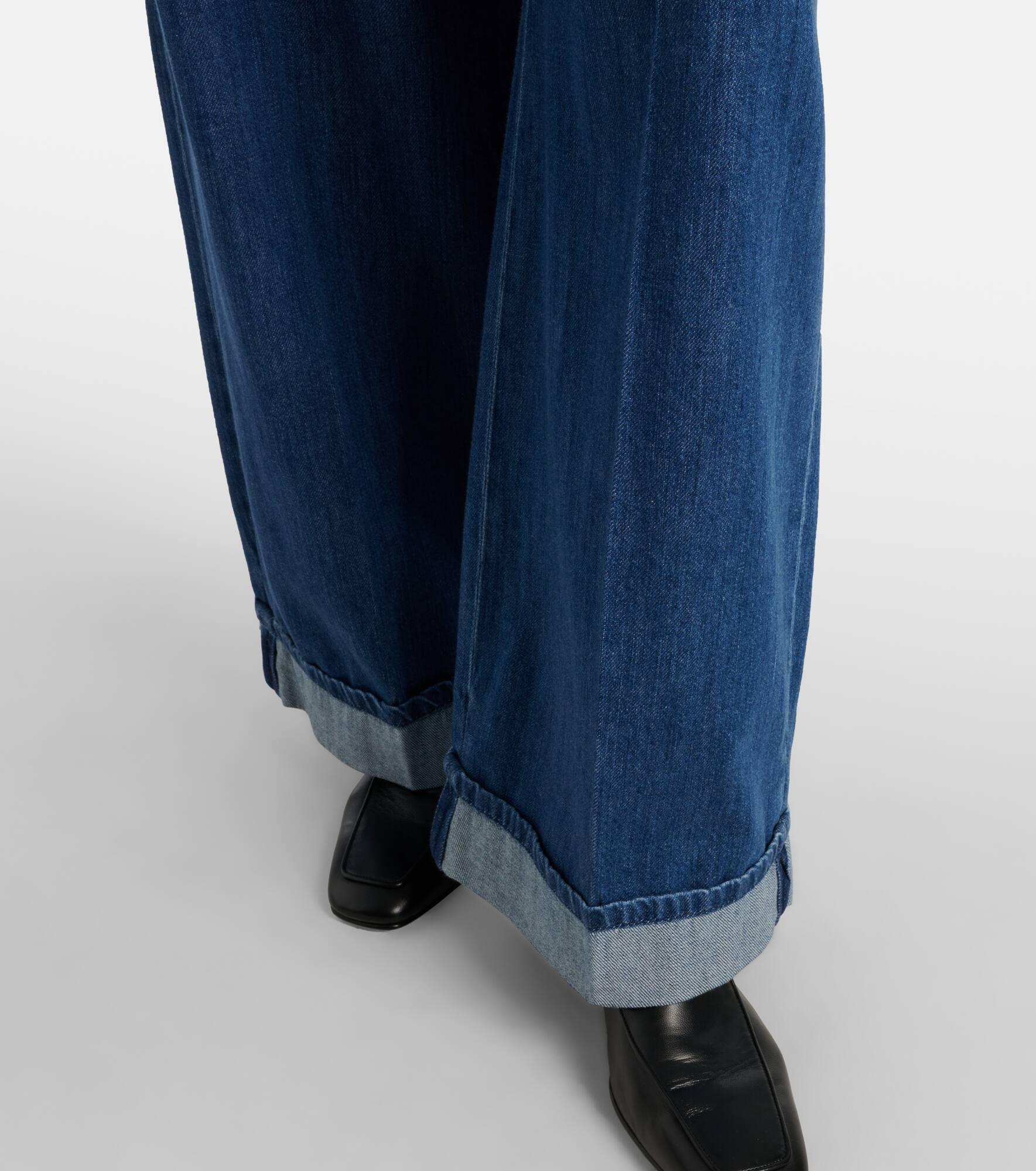 High-rise wide-leg jeans - 5