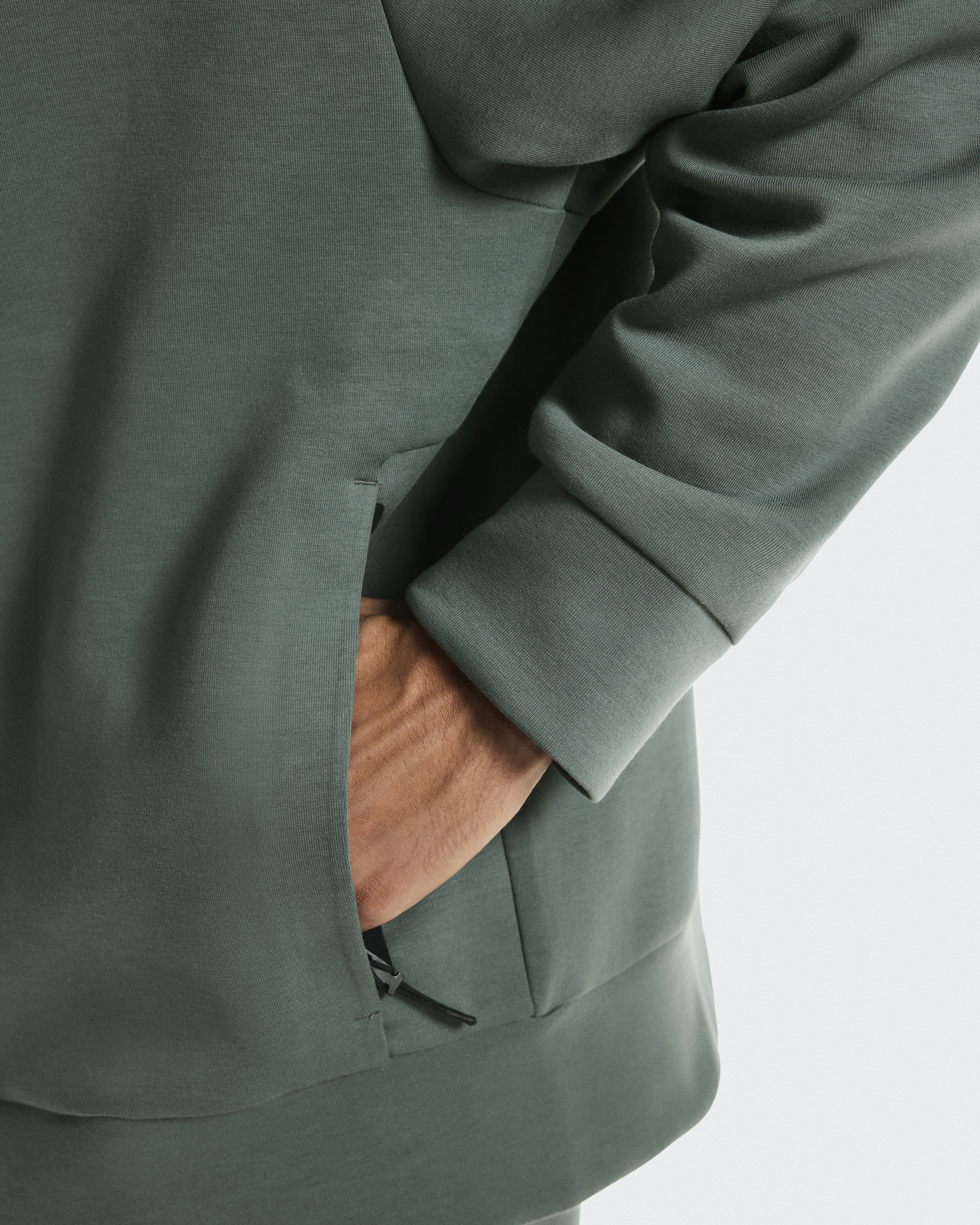 Focus Tech Zip Hoodie - 8