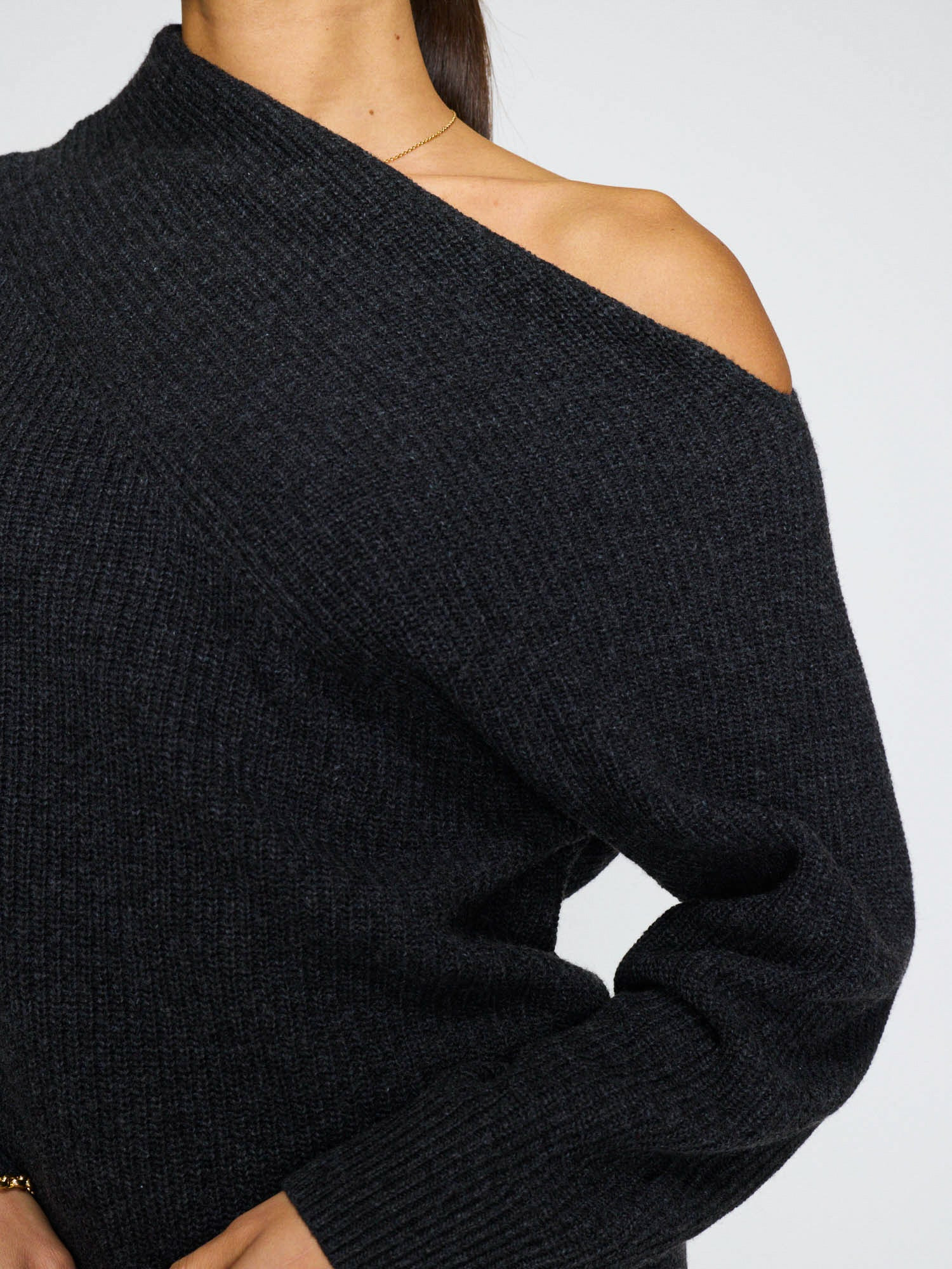 The Hart Off Shoulder - 5
