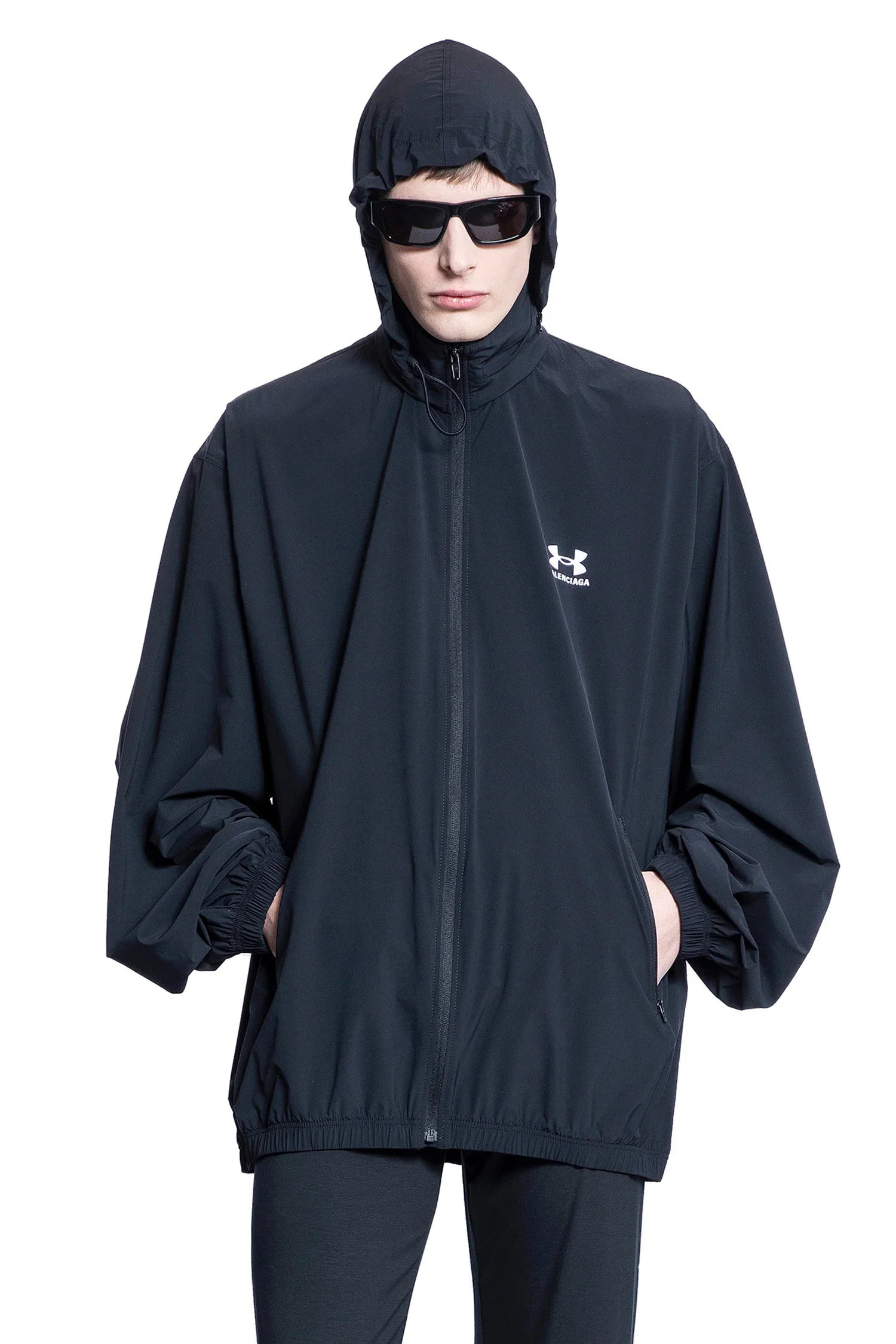 Under-Armour-Collaboration-Winbreaker - 6