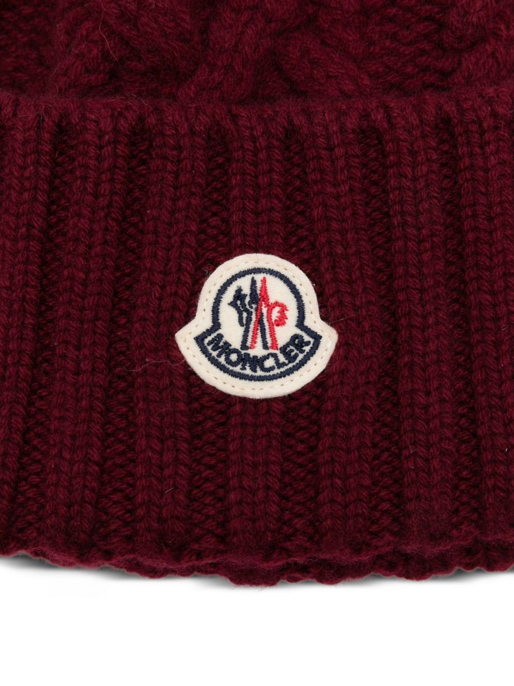 cable-knit pom-pom beanie hat - 2