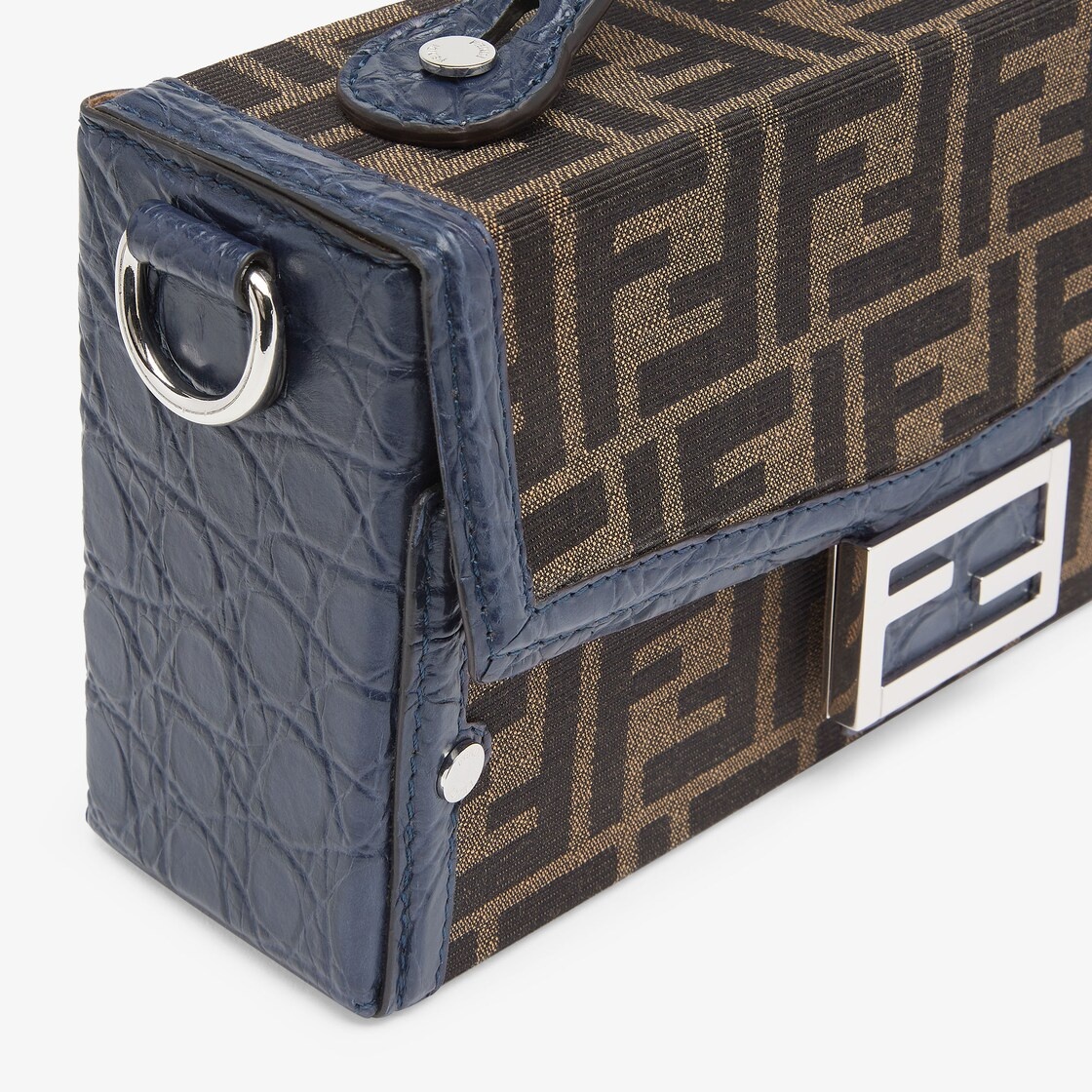 Soft Trunk Baguette - 5