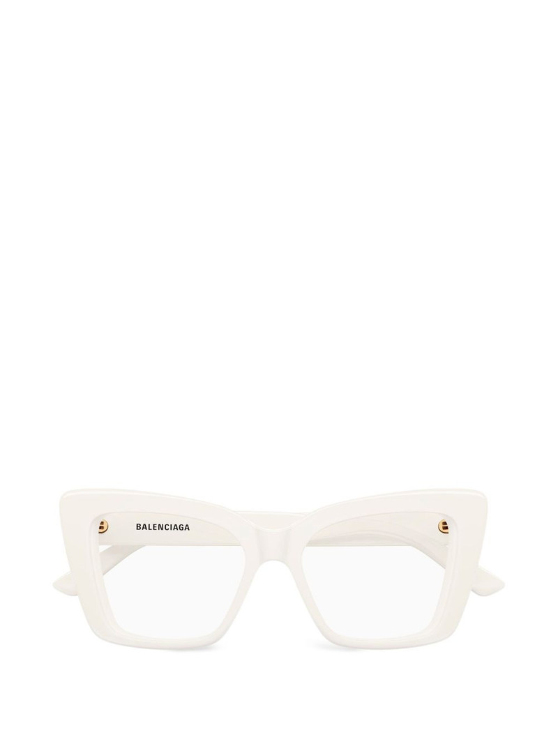 cat-eye glasses 1