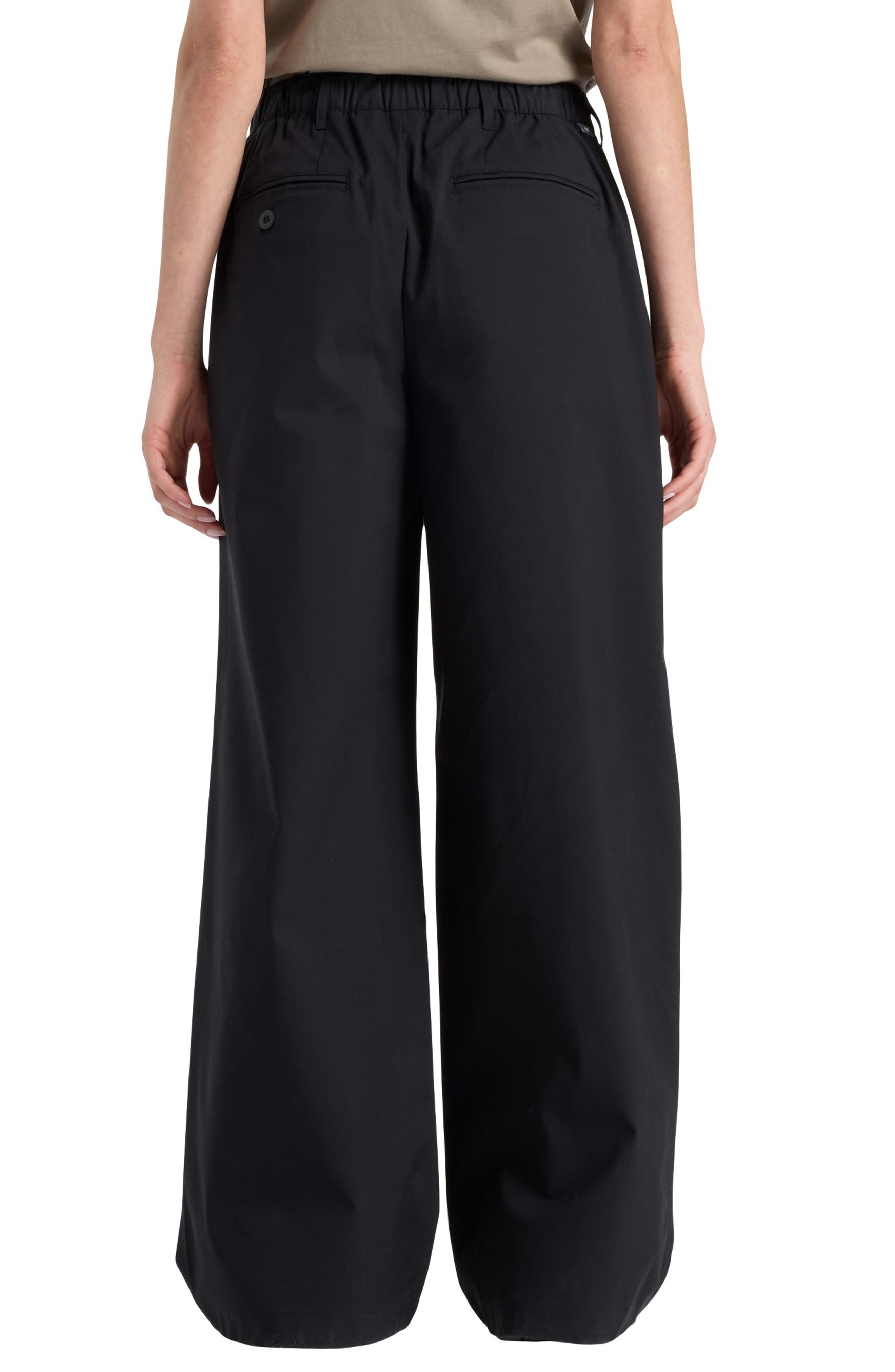 New Balance Boylston Pleated Cotton Blend Twill Pants in Black at Nordstrom - 2