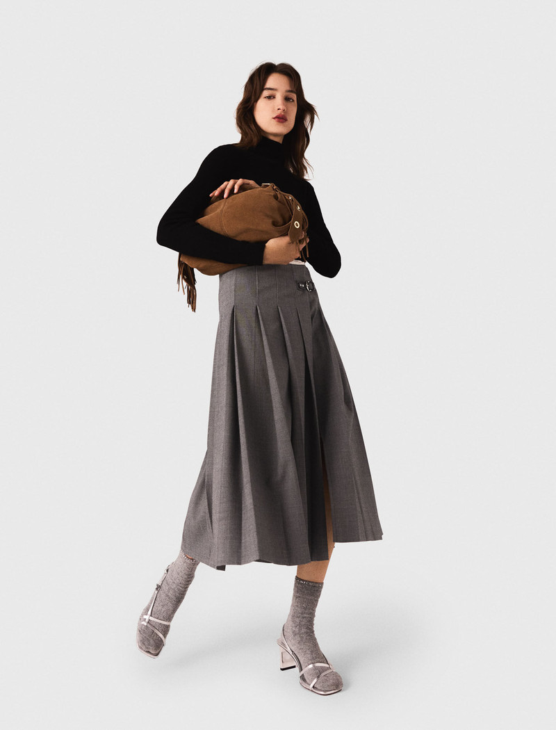 Long pleated skirt 5