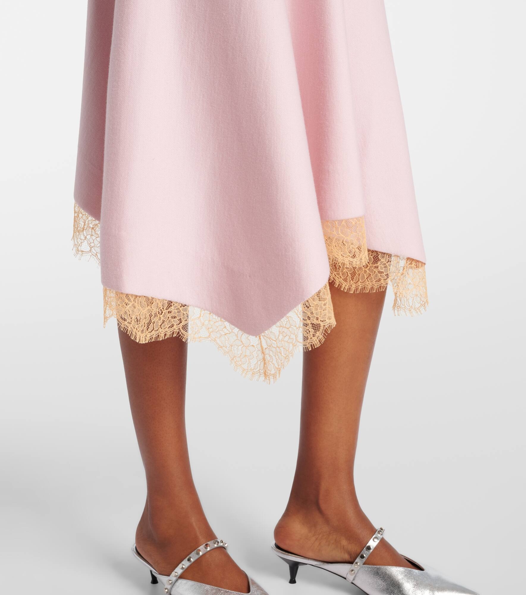 Asymmetric lace-trimmed midi dress - 5