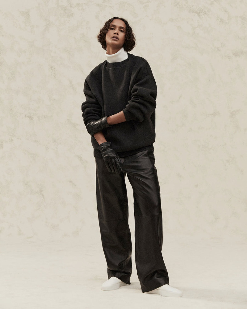 Merino Knit Crewneck 6