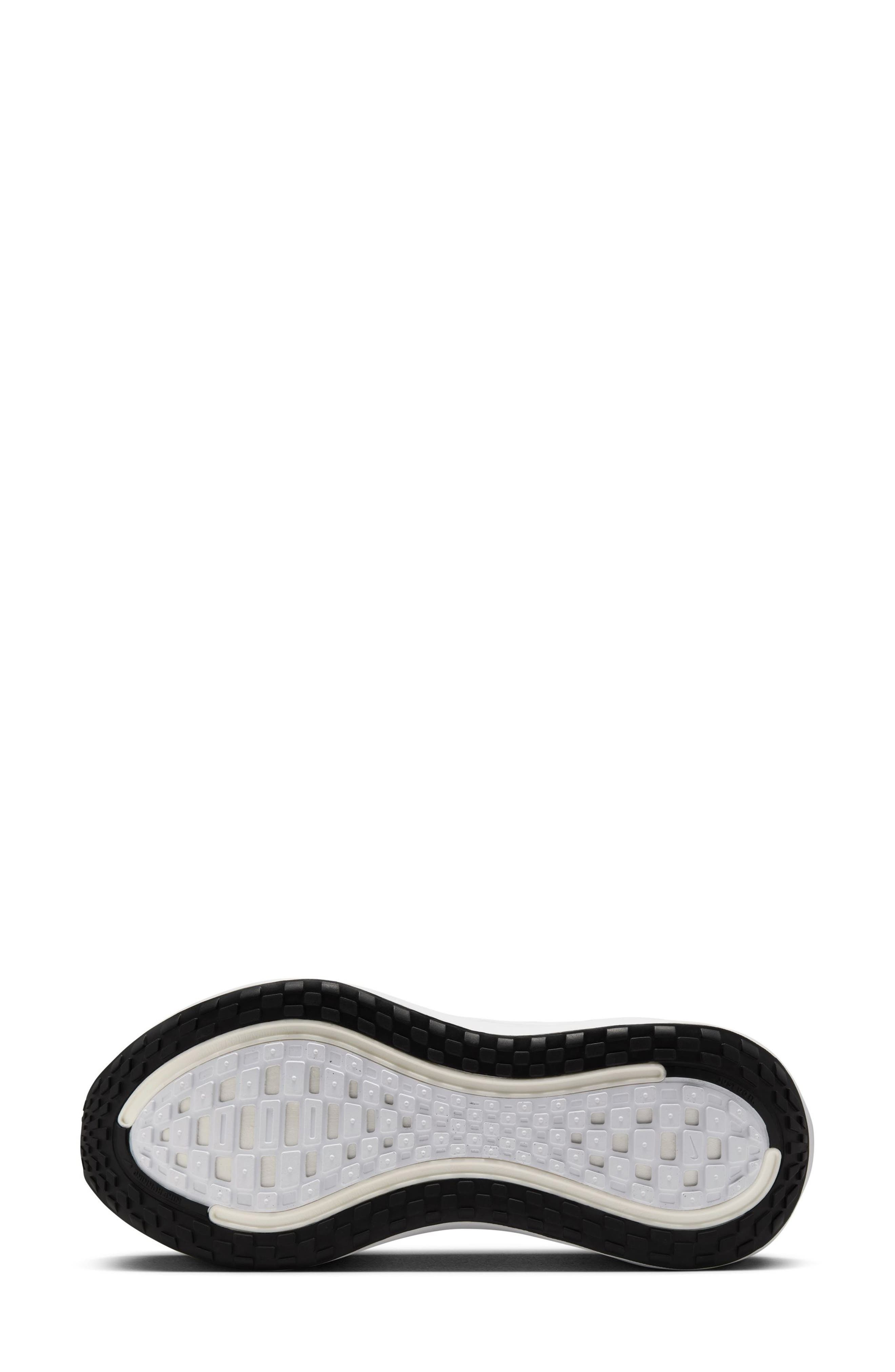 Nike Vomero Plus Running Shoe in 002 Black/white at Nordstrom - 4