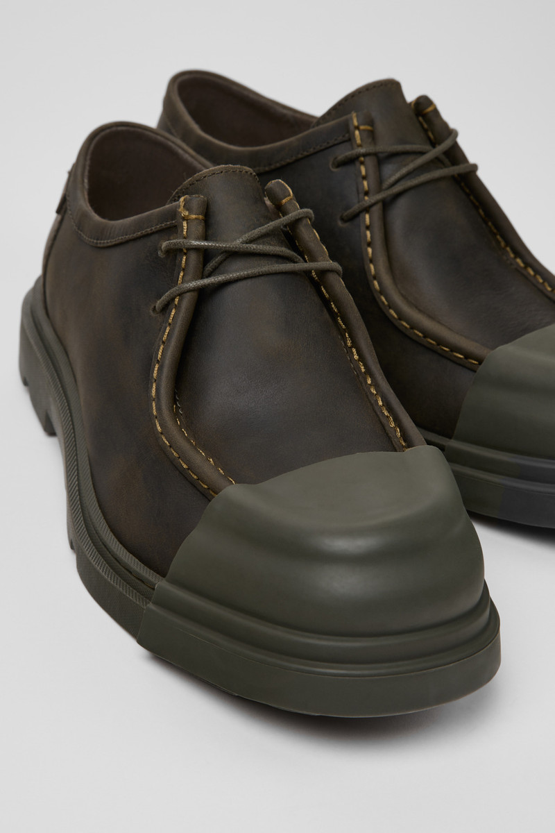 Green Regenerative Leather Shoes for Men. 2