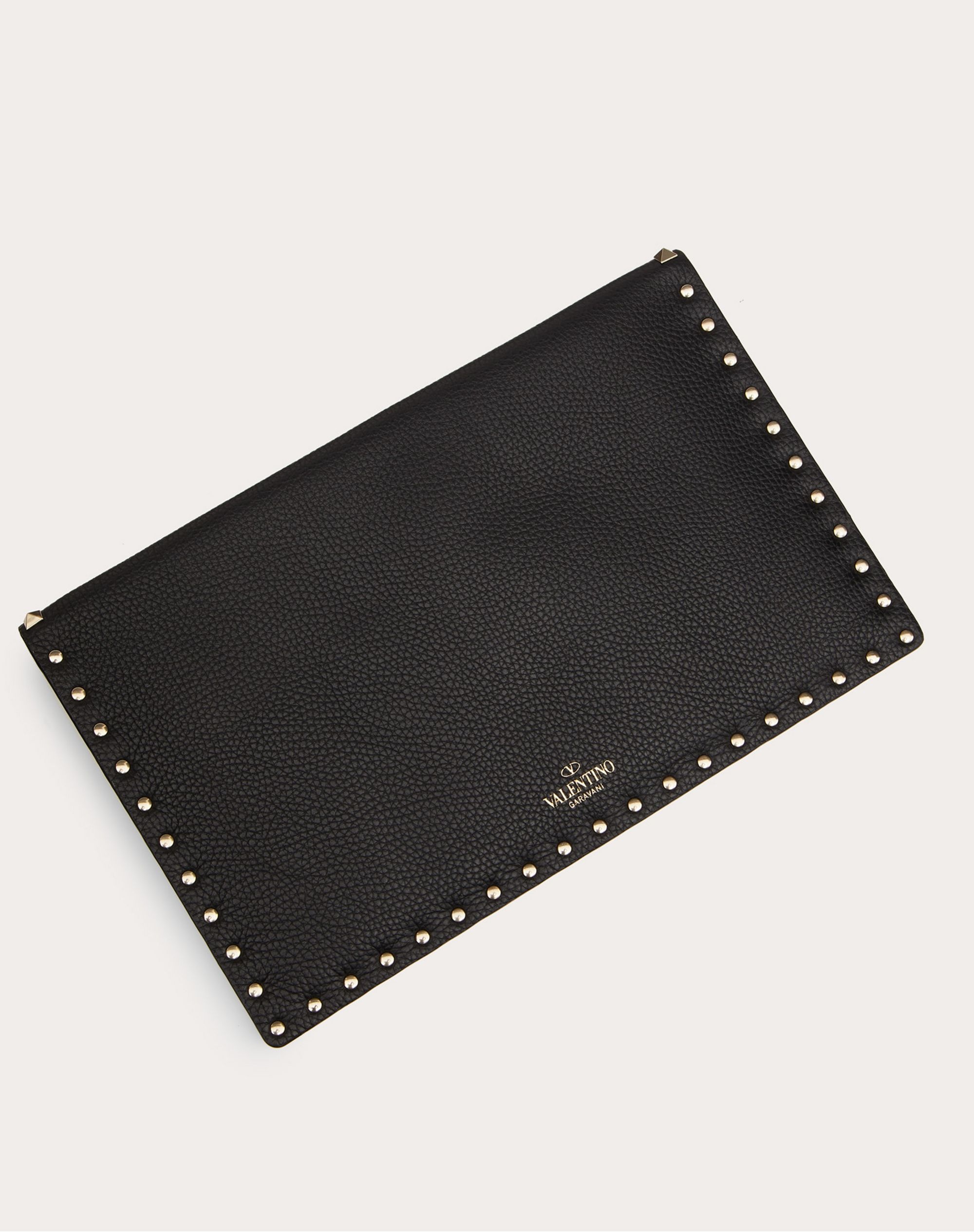 ROCKSTUD GRAINY CALFSKIN ENVELOPE POUCH - 3