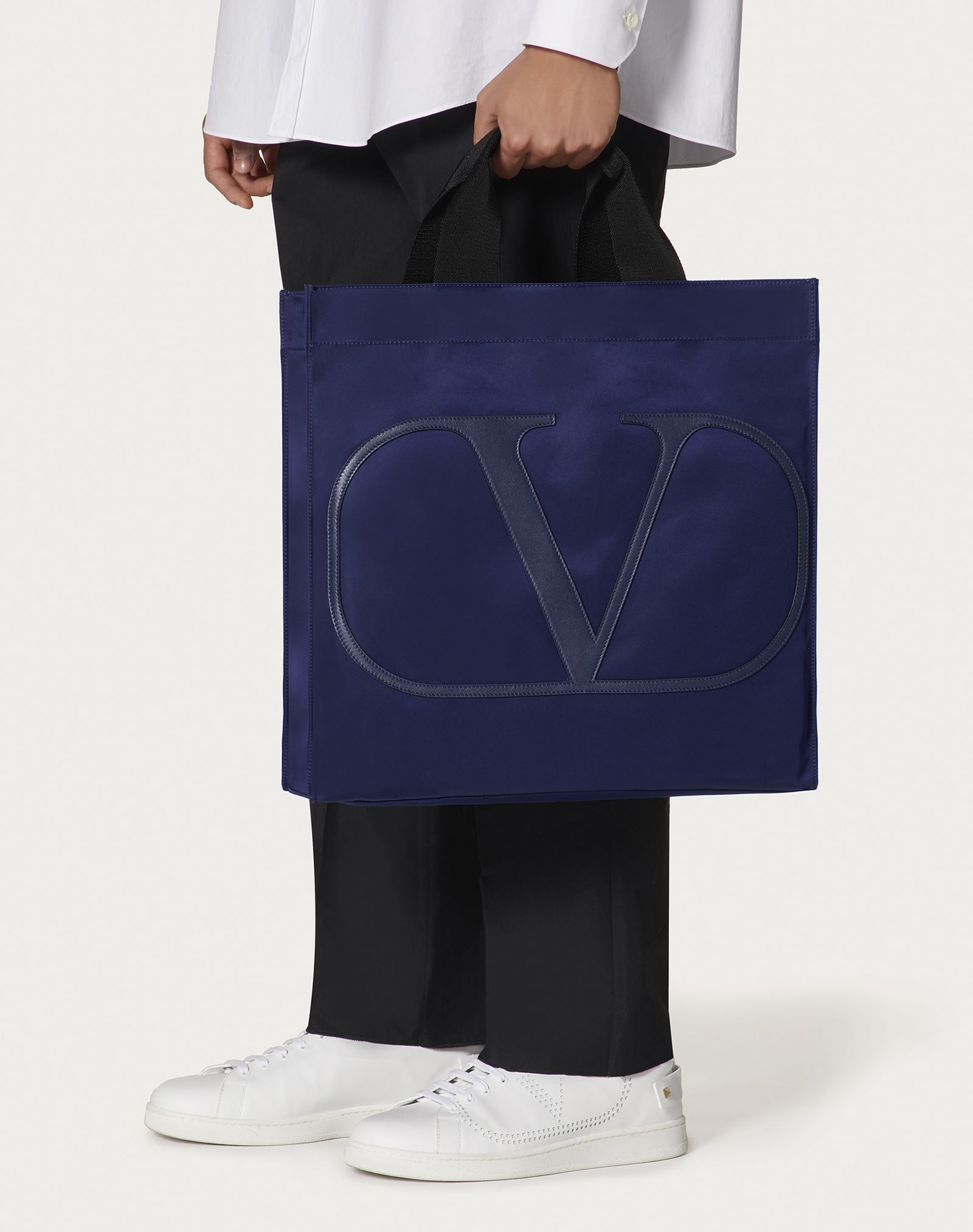 VLogo Signature Nylon Tote Bag - 6