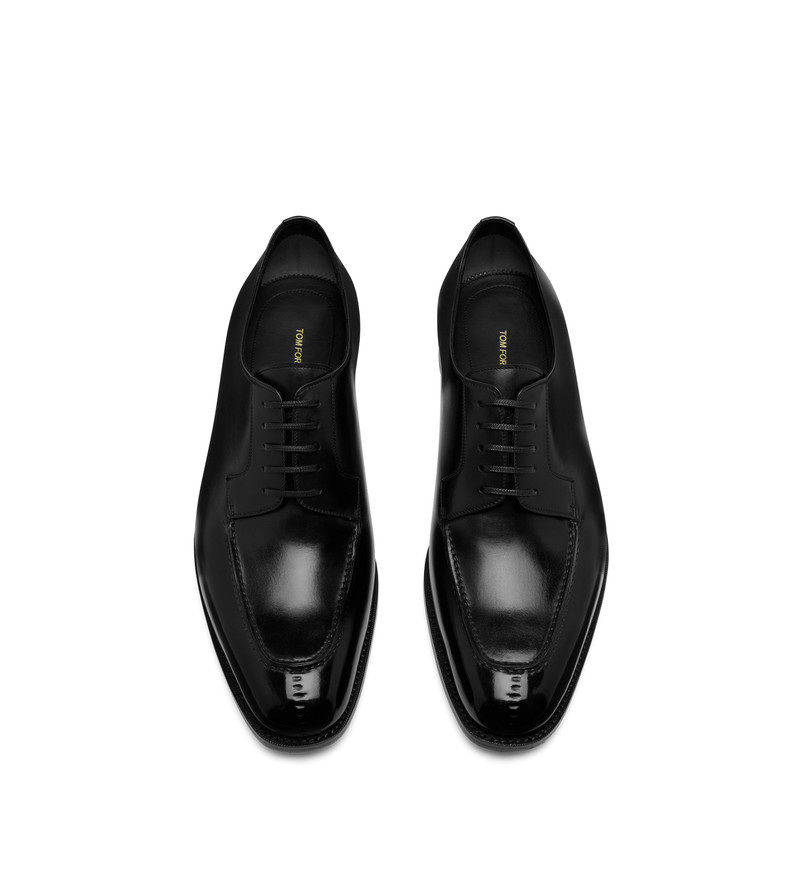 TOM FORD BURNISHED LEATHER TUDOR LACE-UP outlook