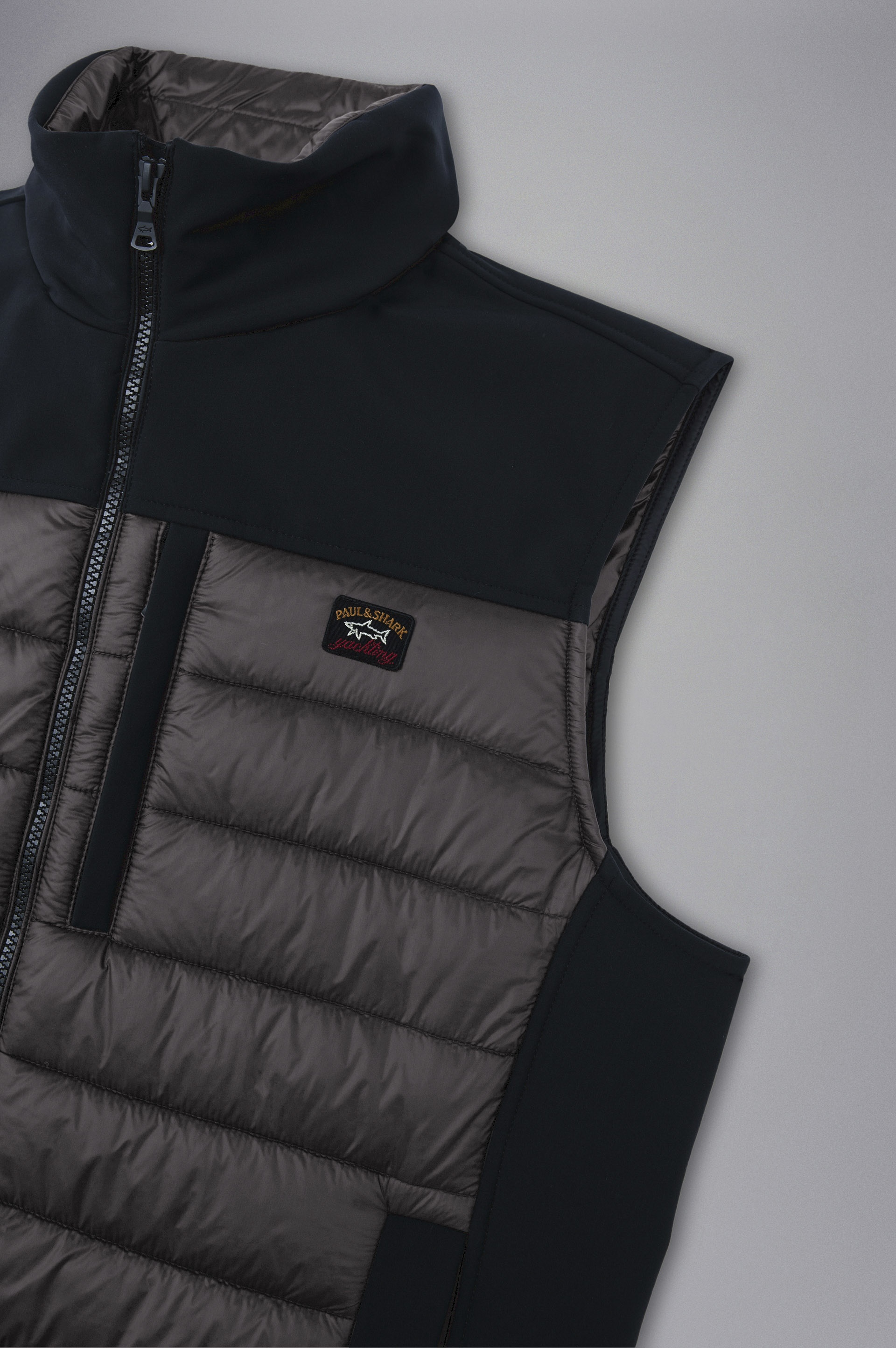 SAVE THE SEA RE-SHARK SHELL HYBRID VEST - 5