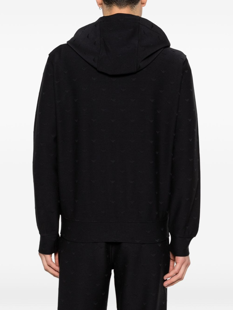 zip-up hoodie 4