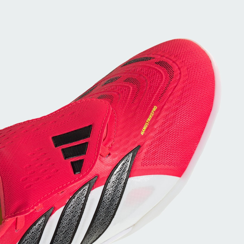 PREDATOR PRO Fold-Over Tongue Turf Soccer Shoes 9
