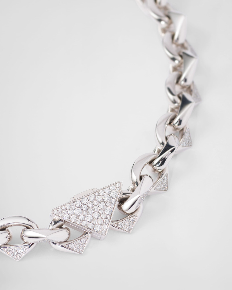 Eternal Gold chain necklace in white gold with pavé diamonds 3