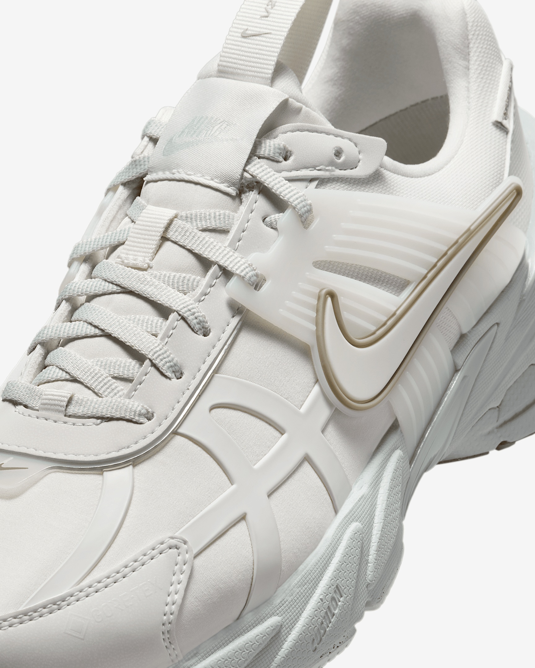 Nike V2K Run GORE-TEX Women's Waterproof Shoes - 7