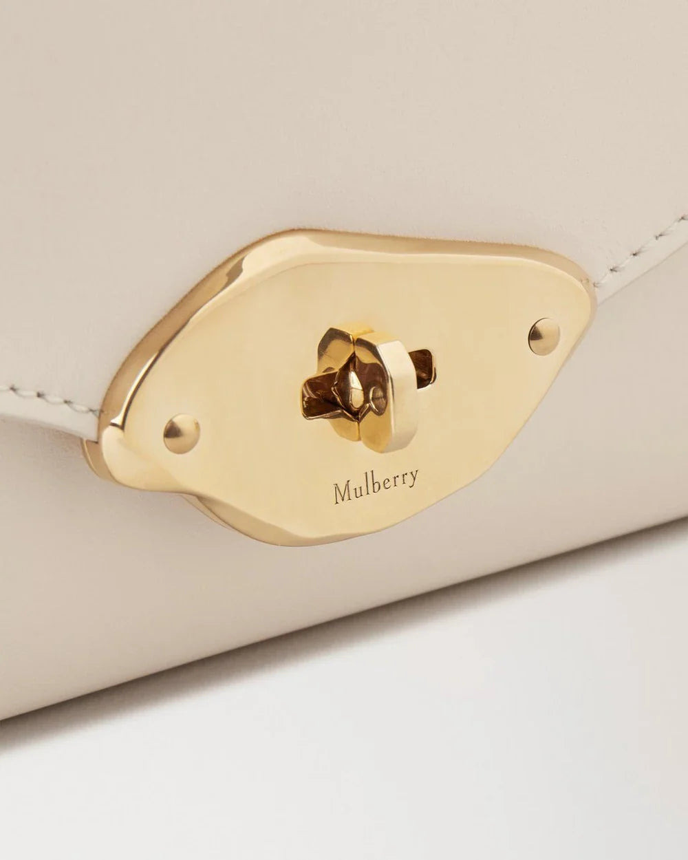 Small Lana Top Handle Eggshell High Gloss Leather - 6