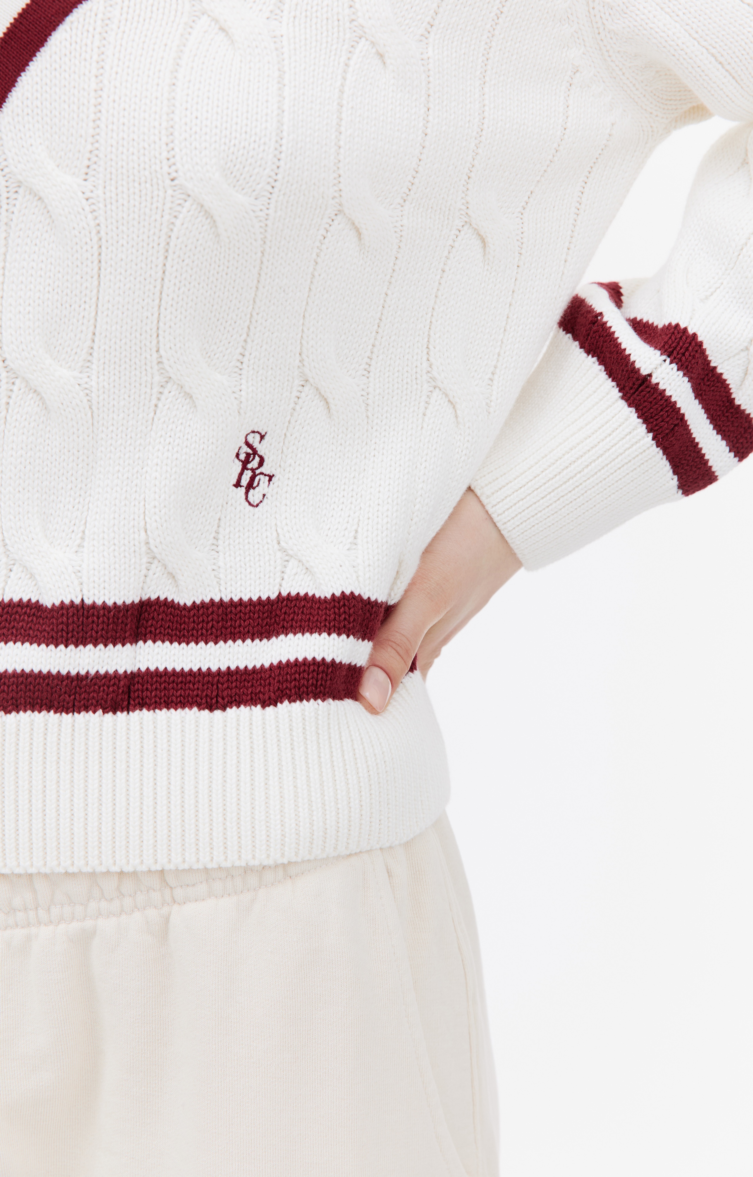 SRC LOGO V-NECK SWEATER - 4