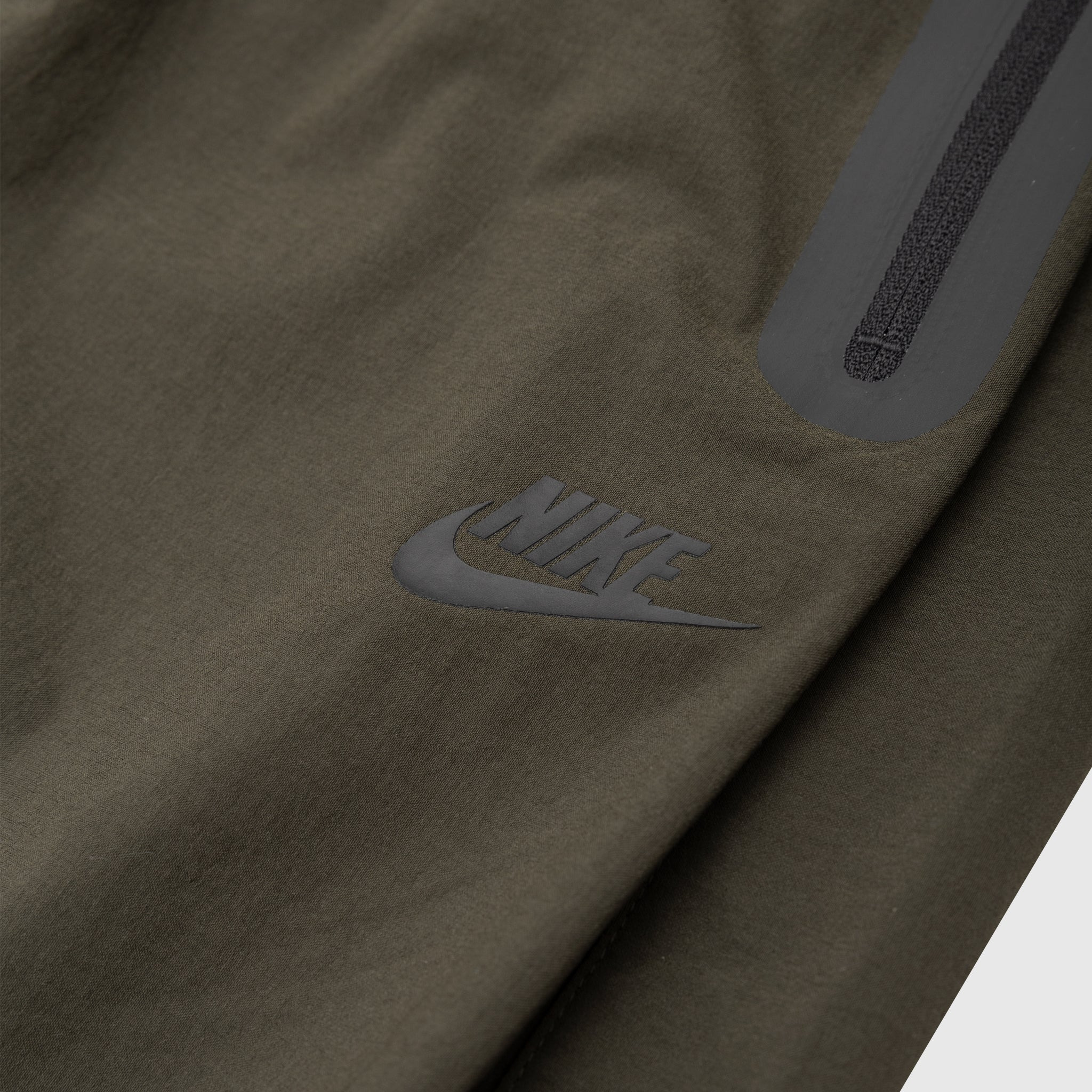 TECH WOVEN OVERSIZED PANTS - 4