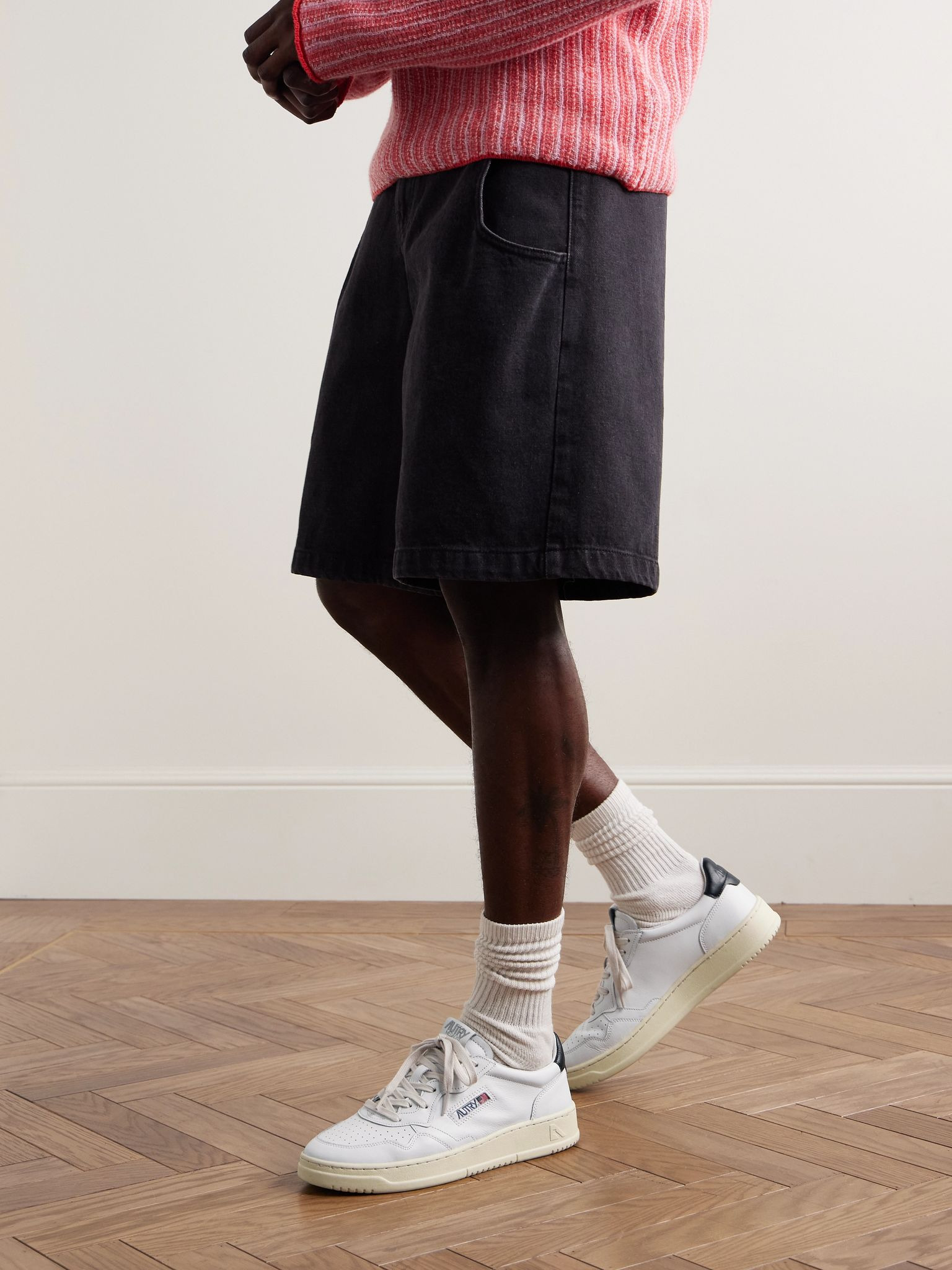 Medalist Leather Sneakers White - 2