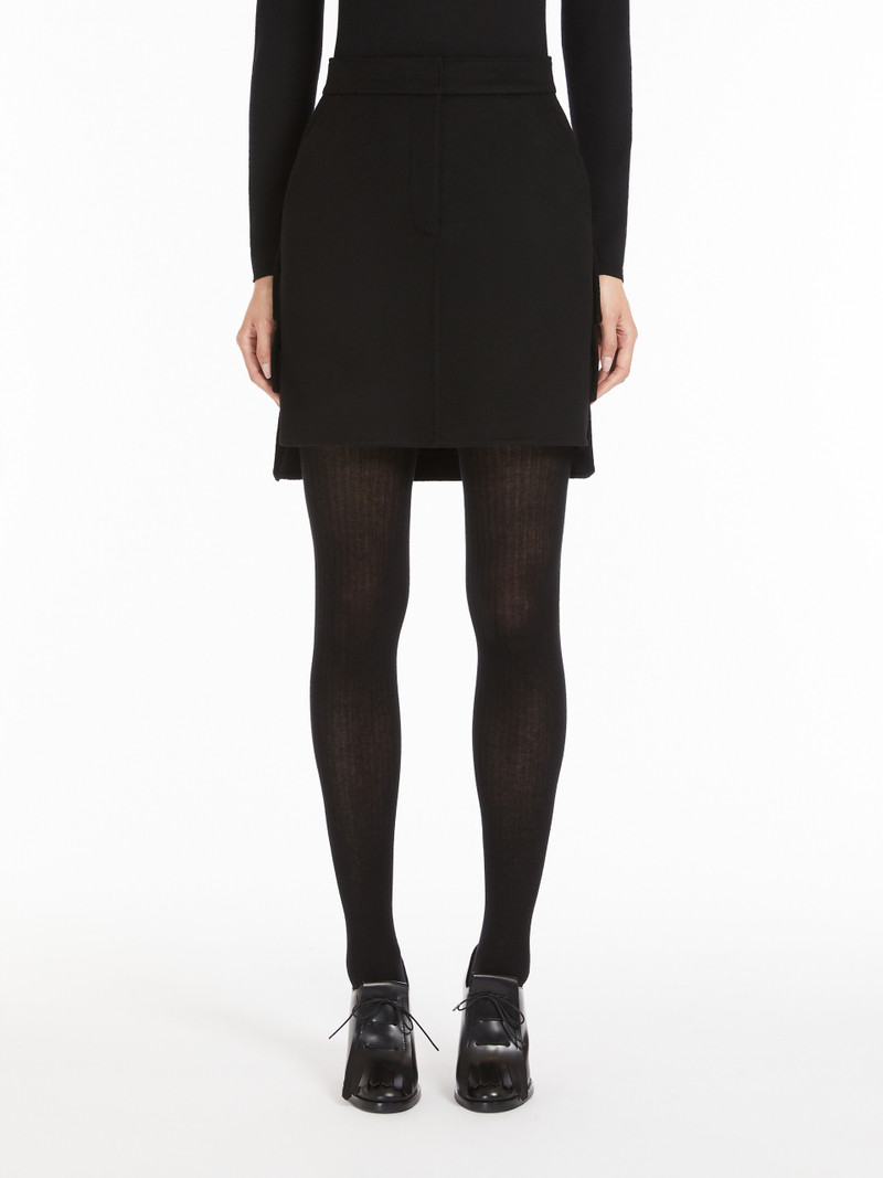 CARO Short, camel colour skirt 3