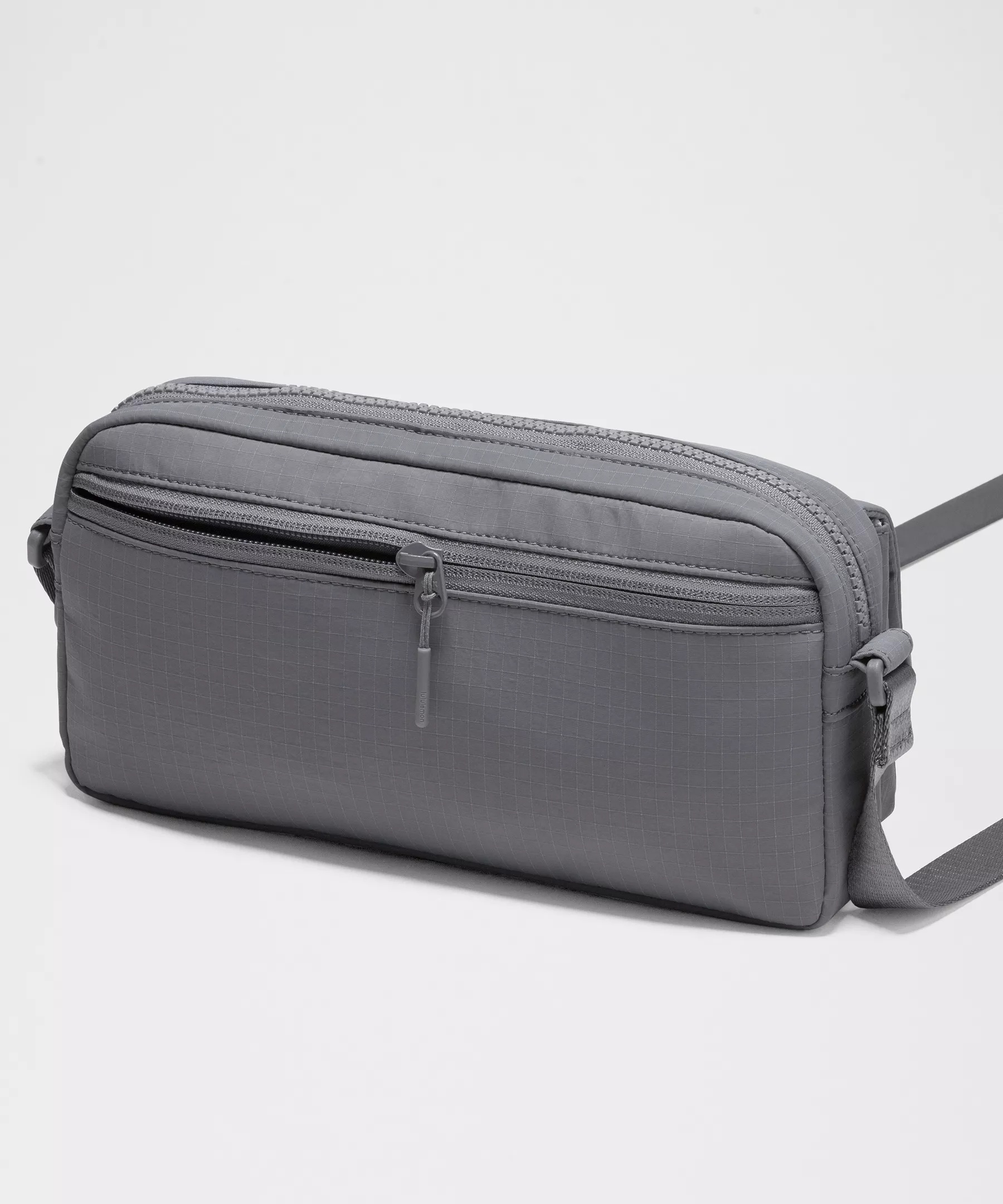 Multi-Pocket Crossbody Bag 2.5L - 5