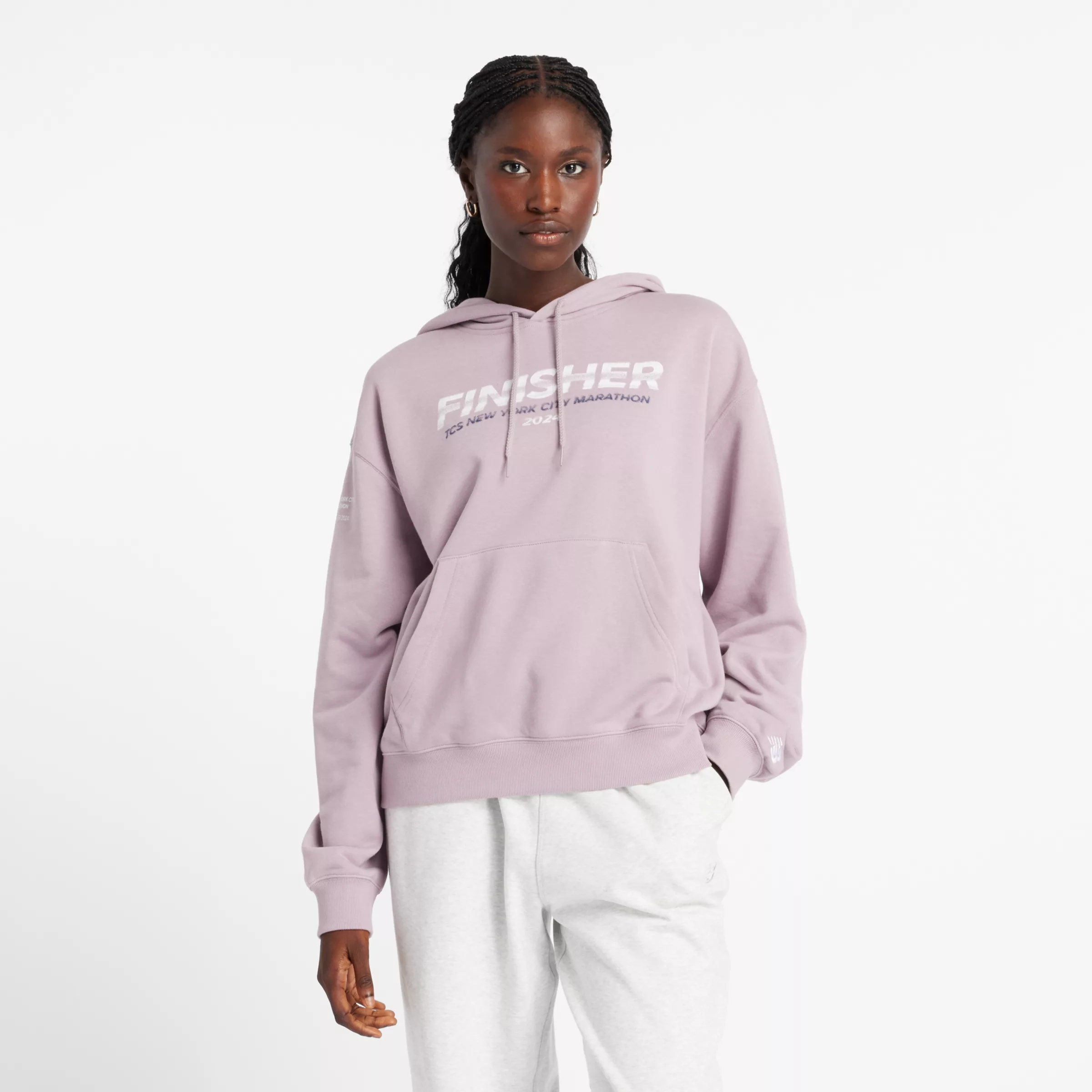 パーカー・フーディ NB NYC Marathon Essentials Stacked Logo French Terry Hoodie New Balance NYC Marathon French Terry Finisher Hoodie