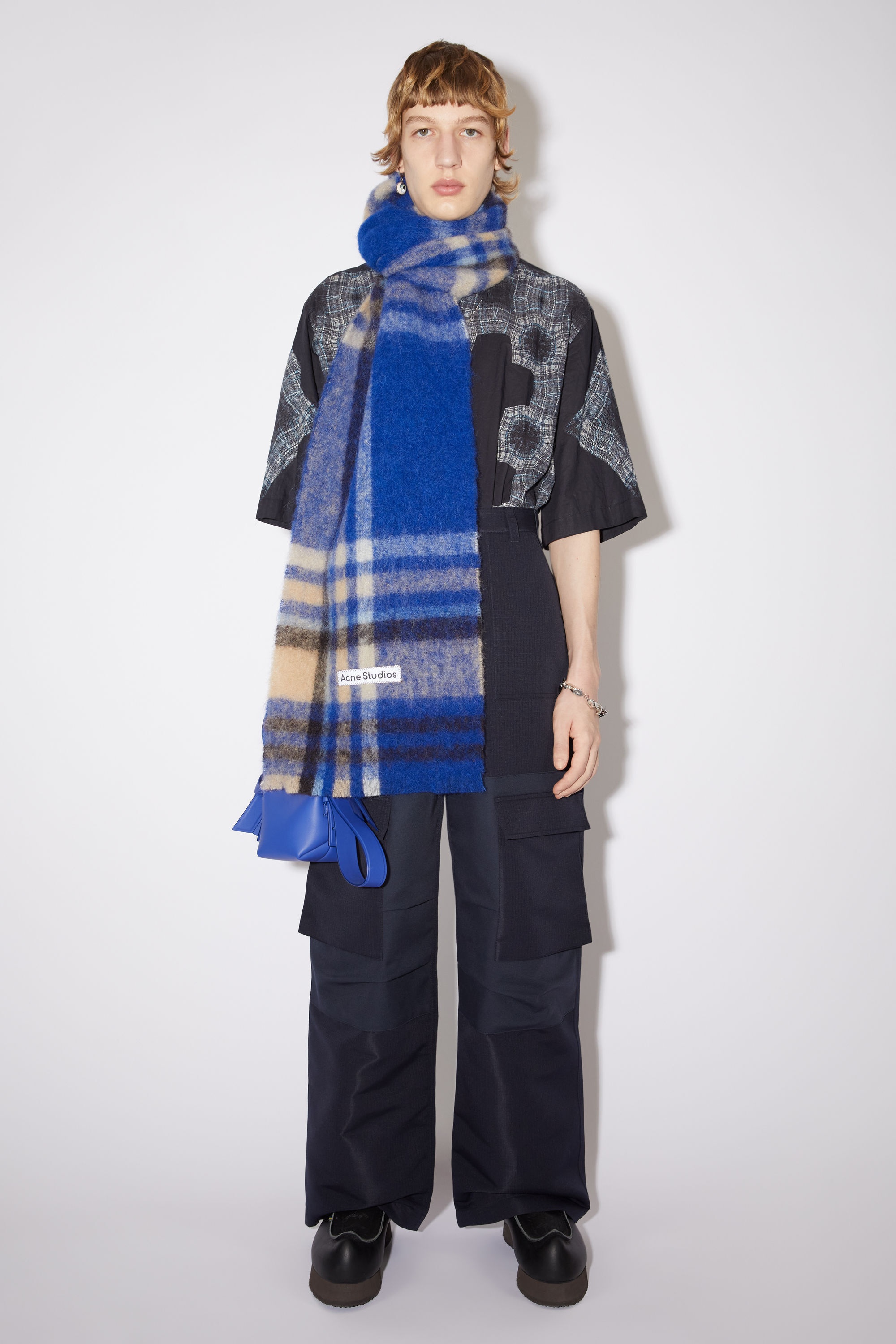 Checked logo wool scarf - Electric blue/beige - 3
