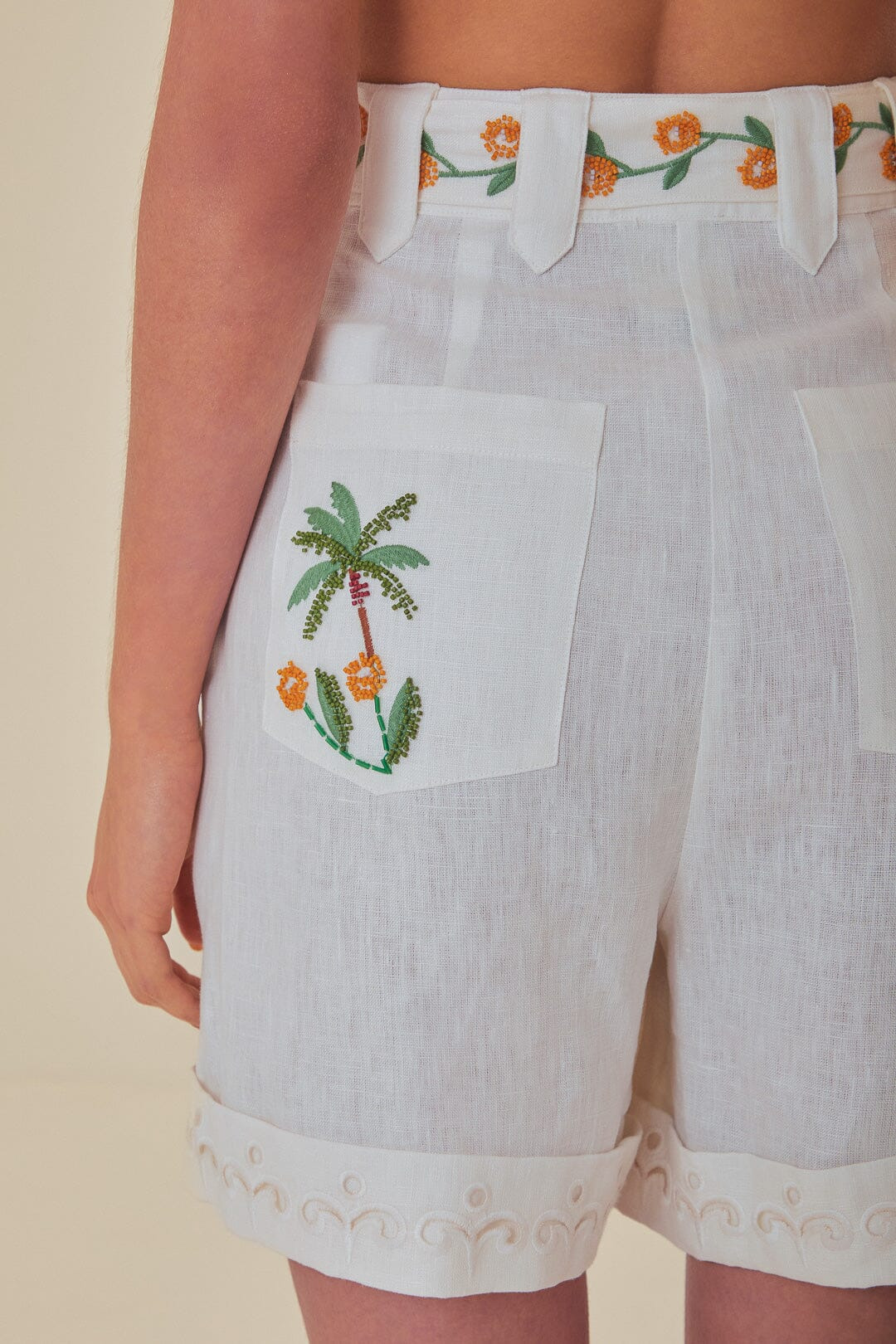 Off-White Coconut Tree Embroidered Richelieu Shorts - 5
