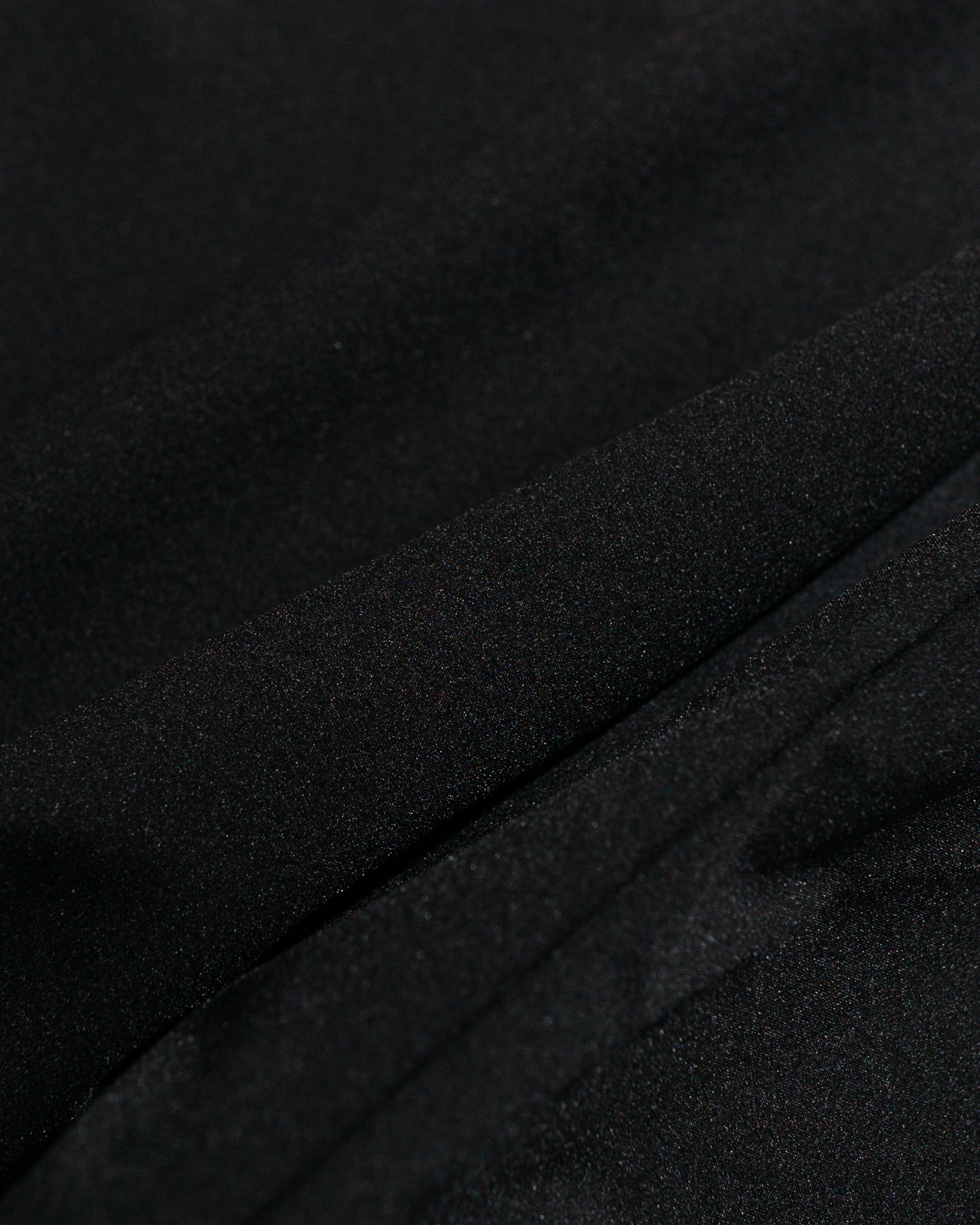 PeaceShell 5" Unlined Shorts Black - 6