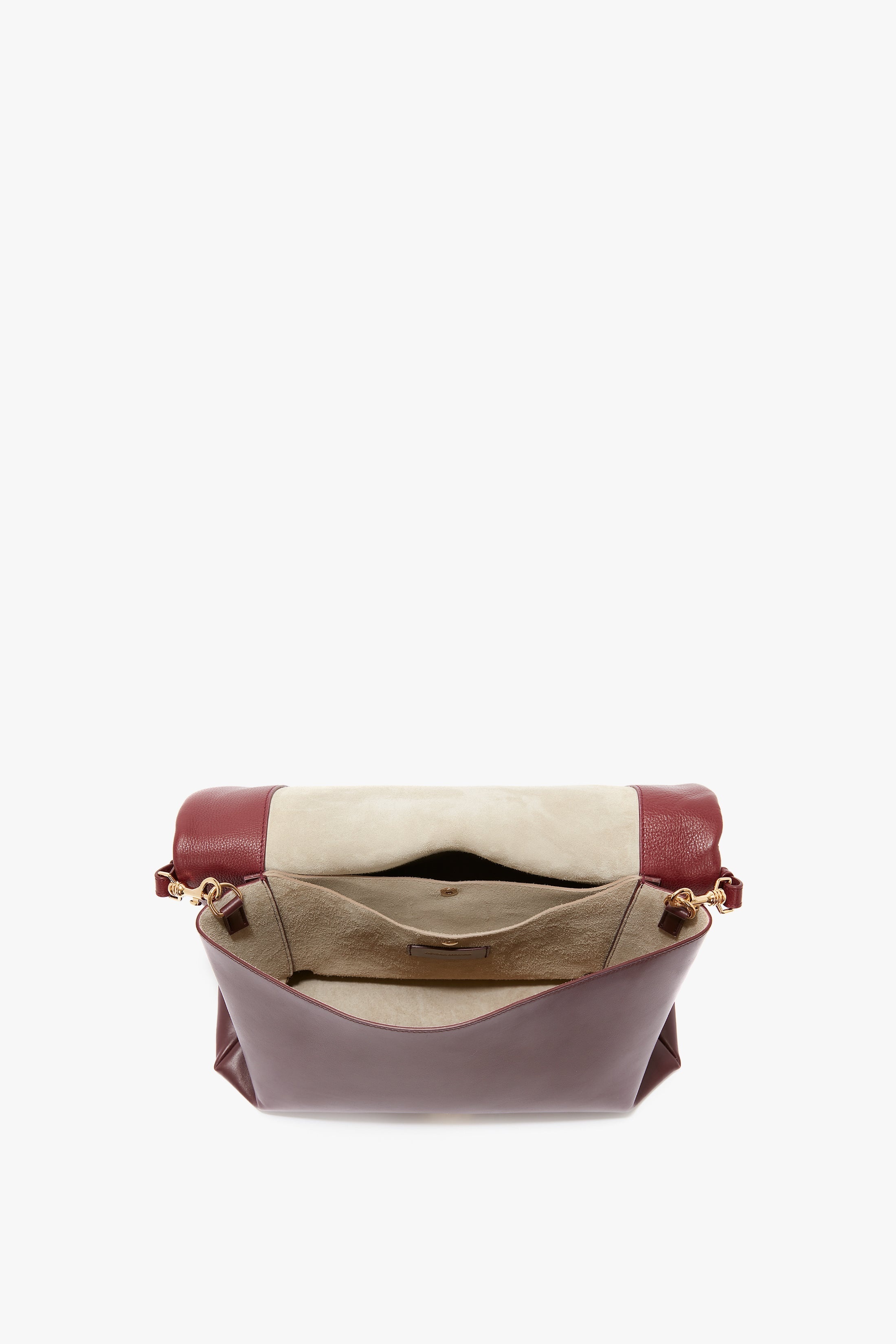 Jumbo Chain Pouch In Bordeaux - 4