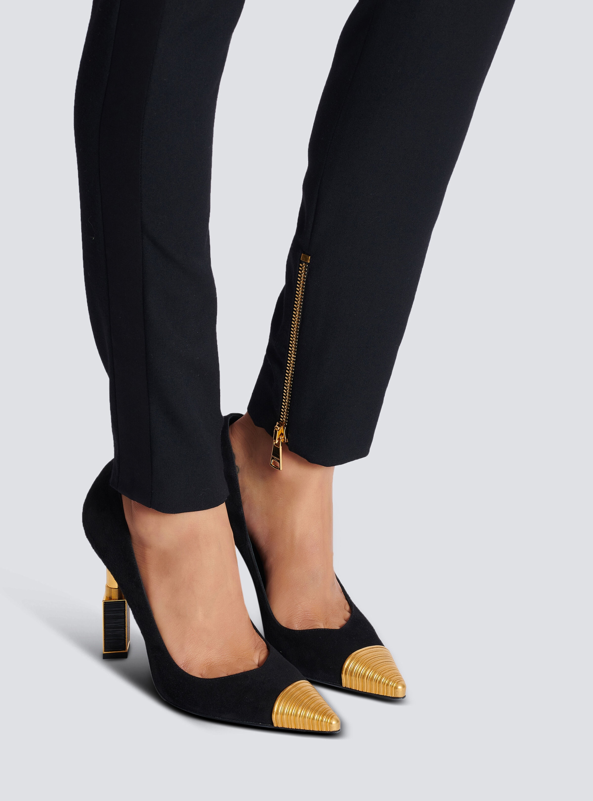 Lipstick pumps in suede leather and brass - 8
