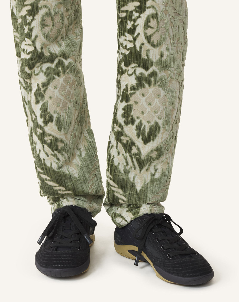 LNV2 SNEAKERS IN NYLON 7