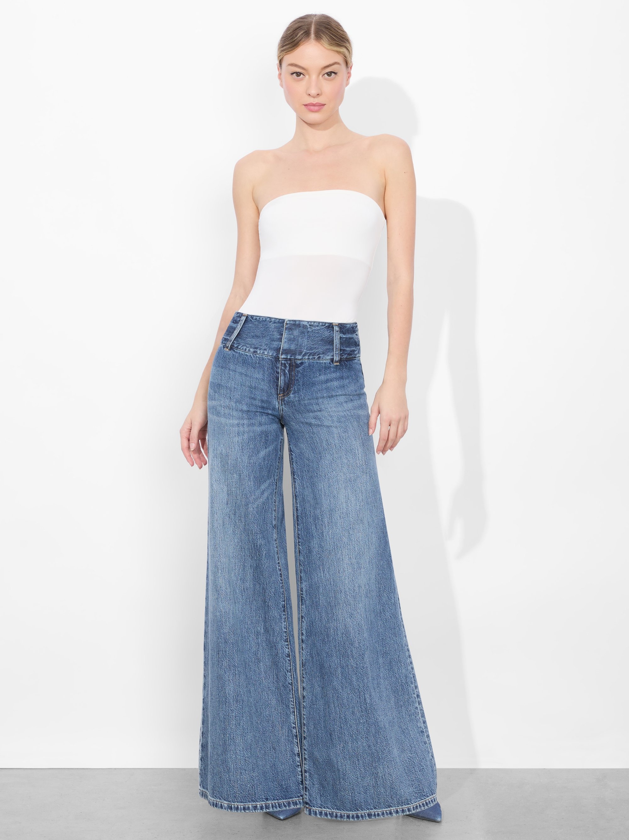 OLIVIA JEAN - 6