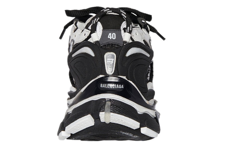 (WMNS) Balenciaga Runner 'White Black White' 677402W3RB29010 - 5