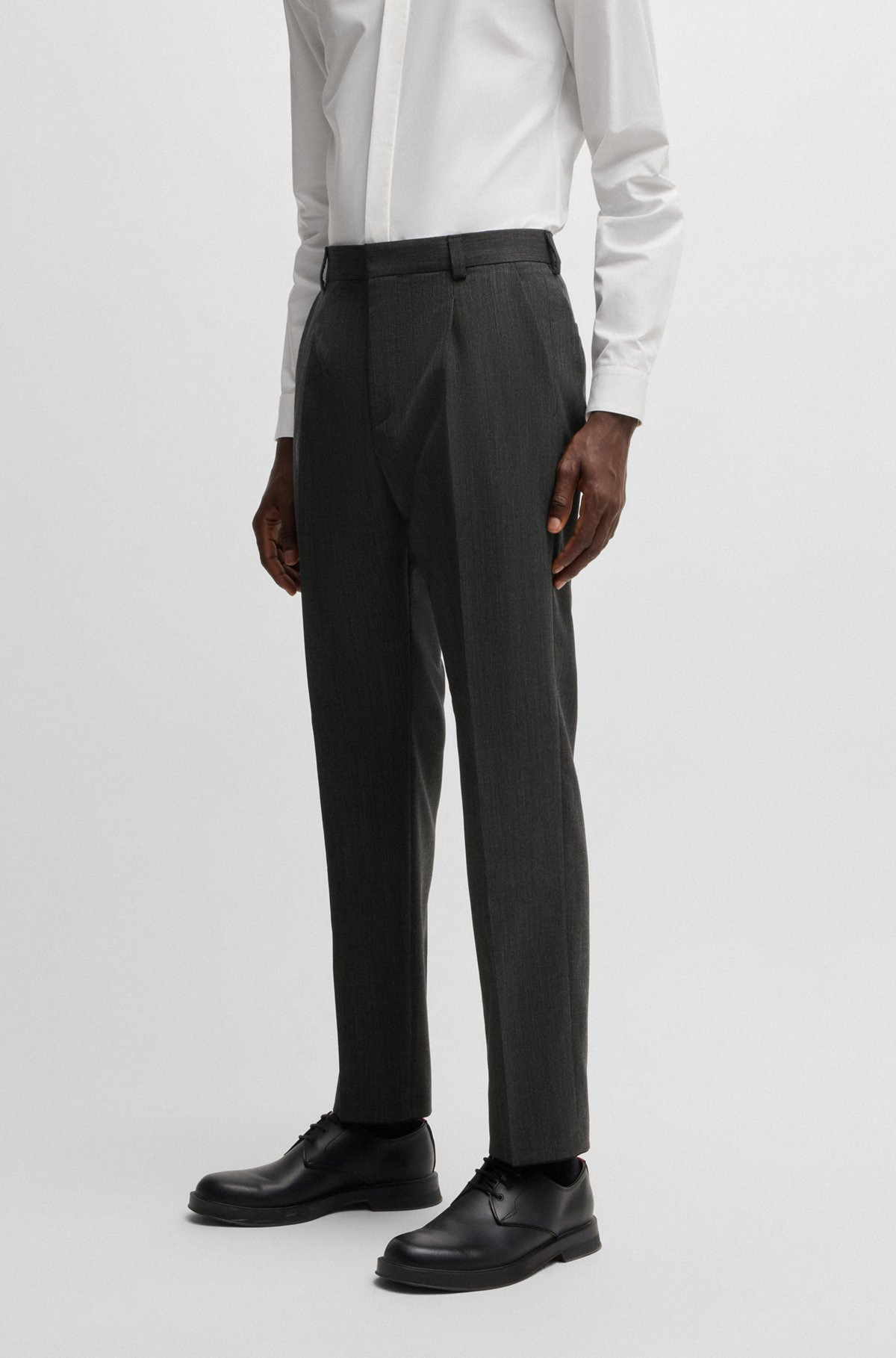 MODERN-FIT SUIT IN MICRO-PATTERNED PERFORMANCE-STRETCH FABRIC - 6