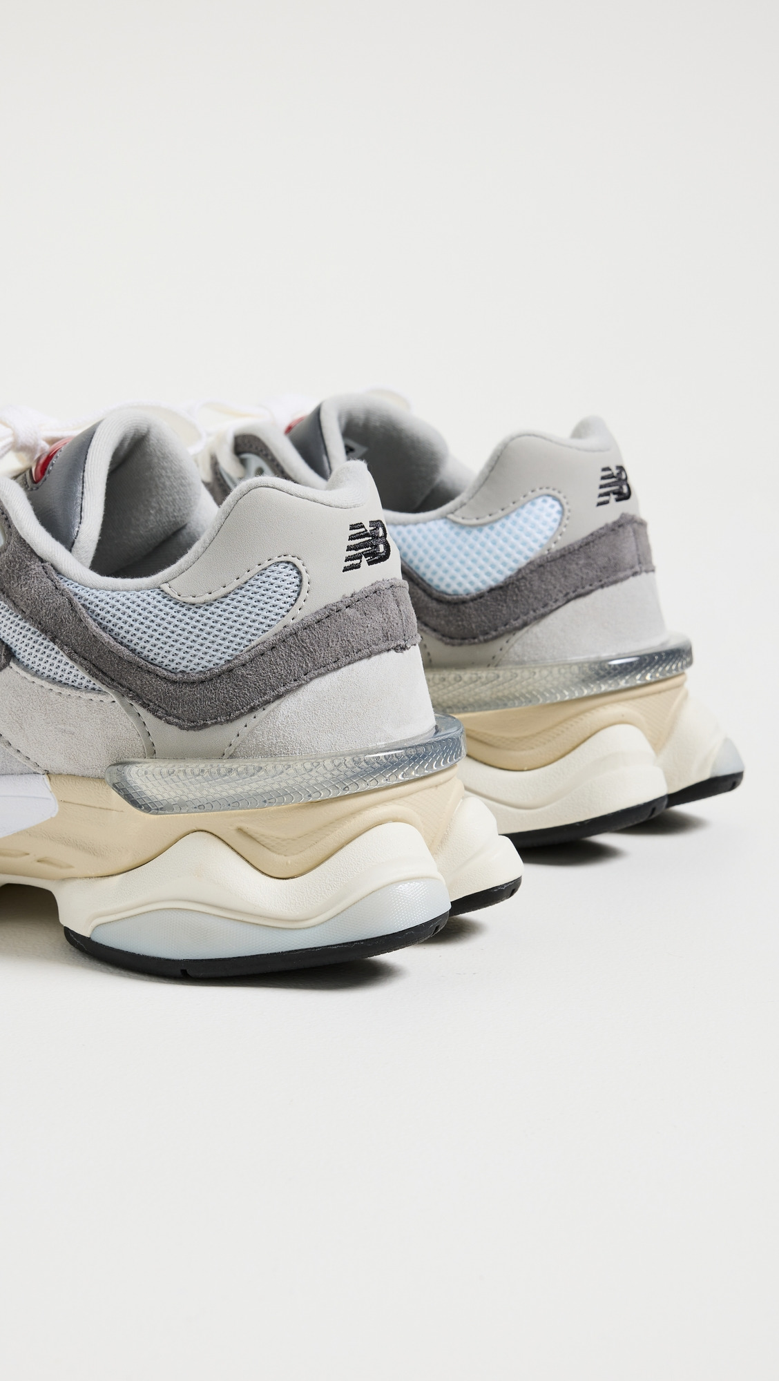 9060 Unisex Sneakers - 3