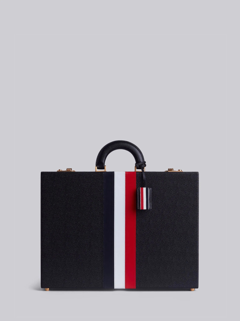 pebble grain Attached case 1