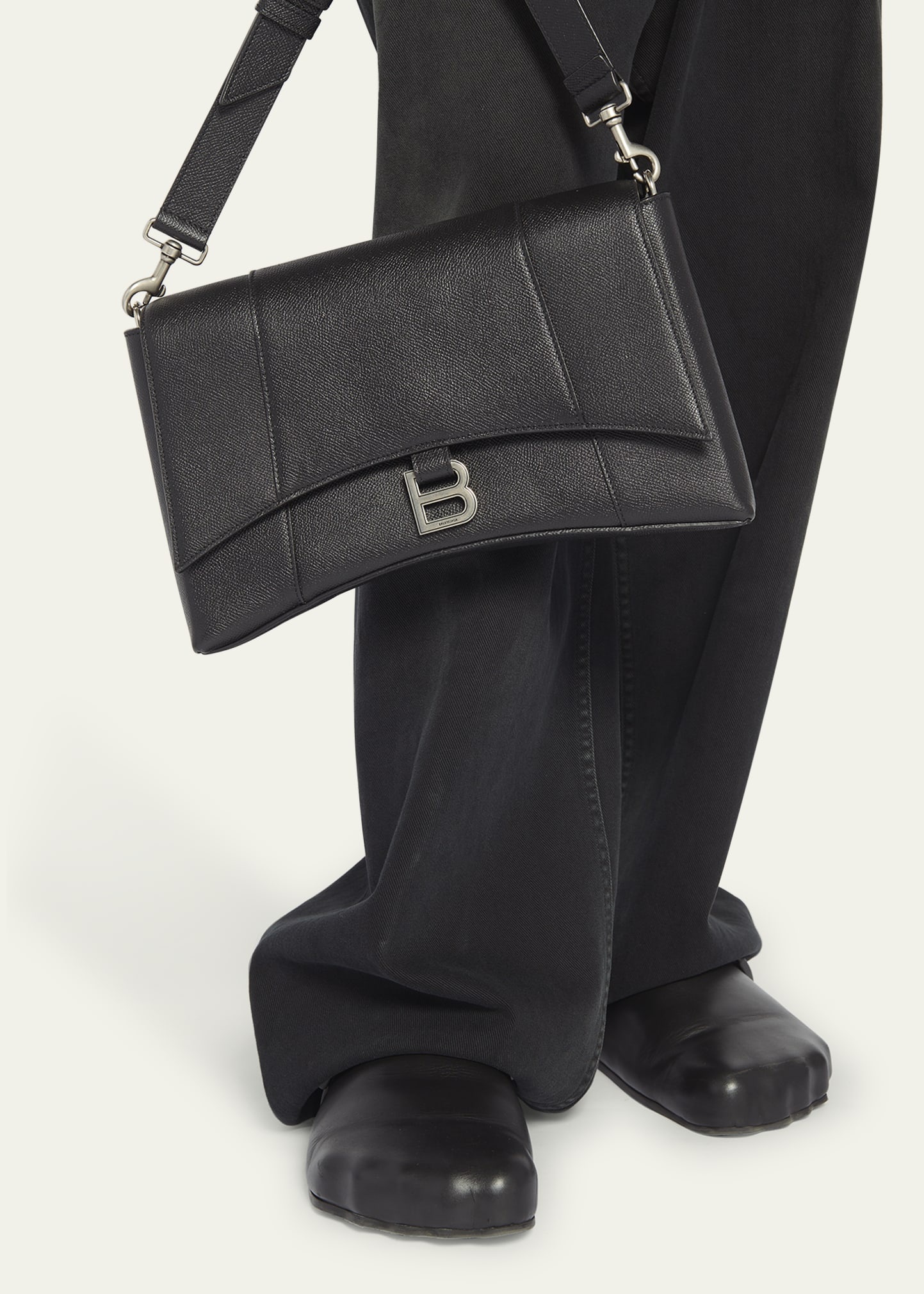 BALENCIAGA Men's Downtown Leather Messenger Bag