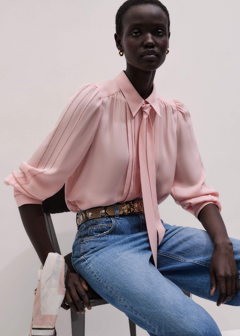 Fluid Straight Blouse 1