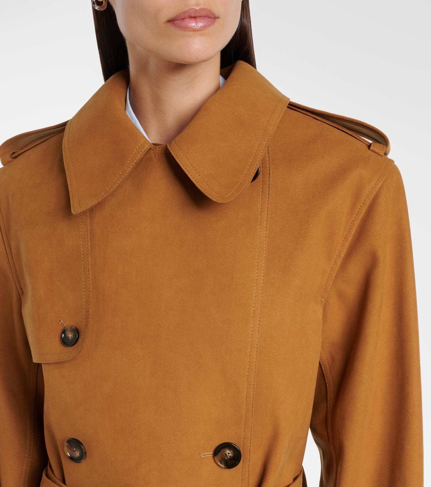 Double-breasted belted coat - 6