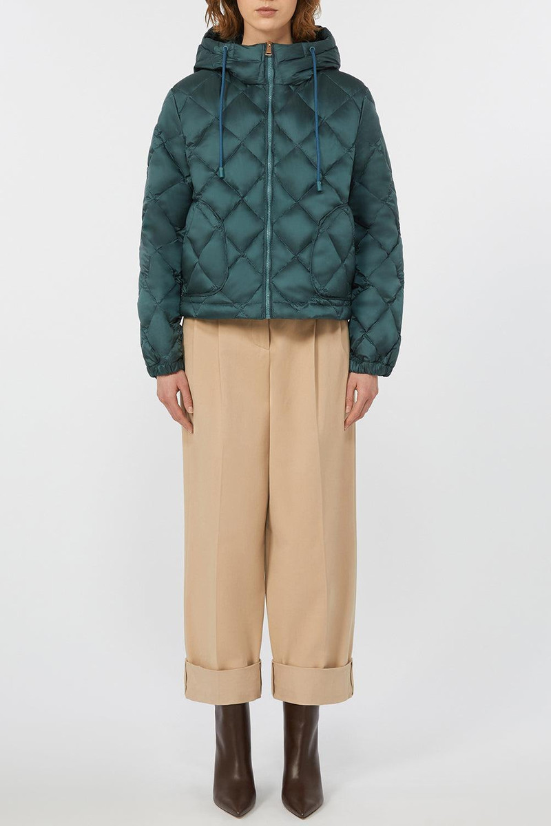 Max Mara Eris Quilted Jacket outlook