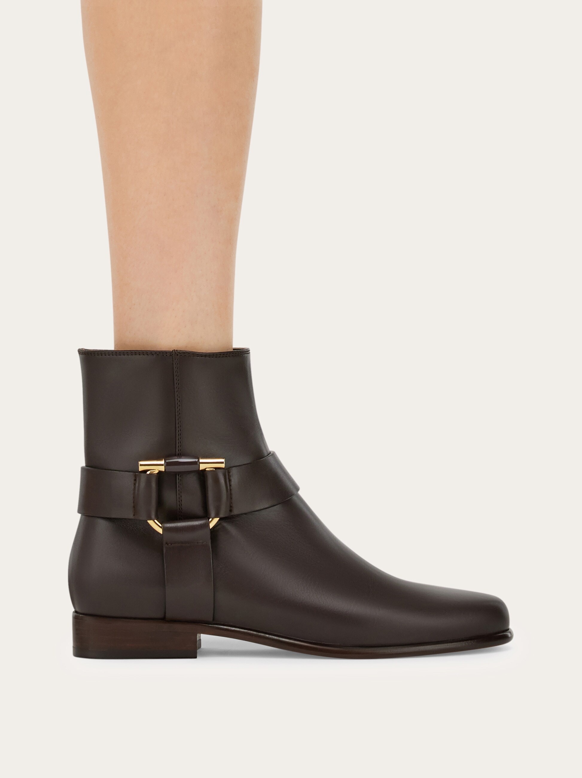 Gancini ornament ankle boot - 3