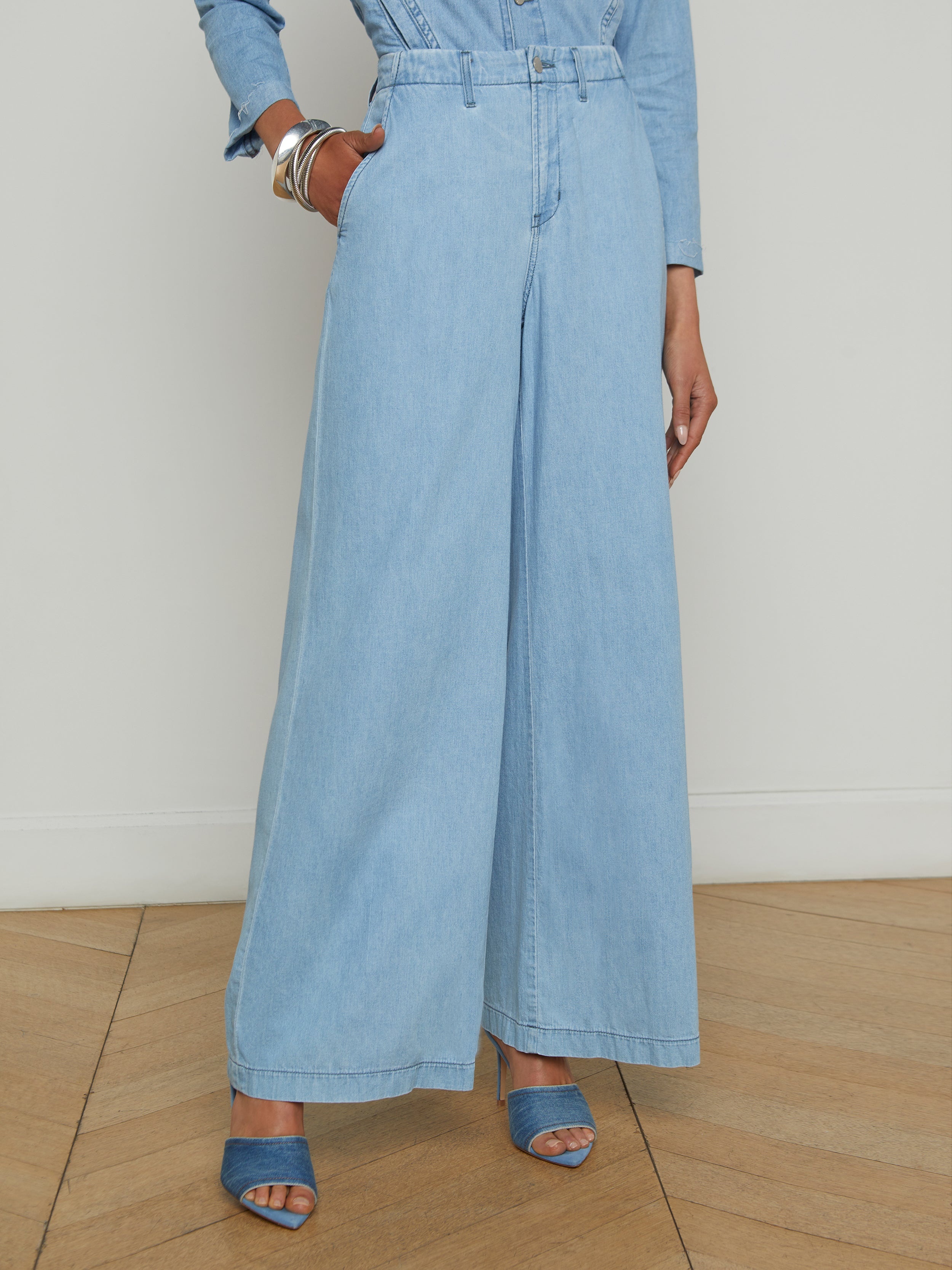 Runa Wide-Leg Jean - 3