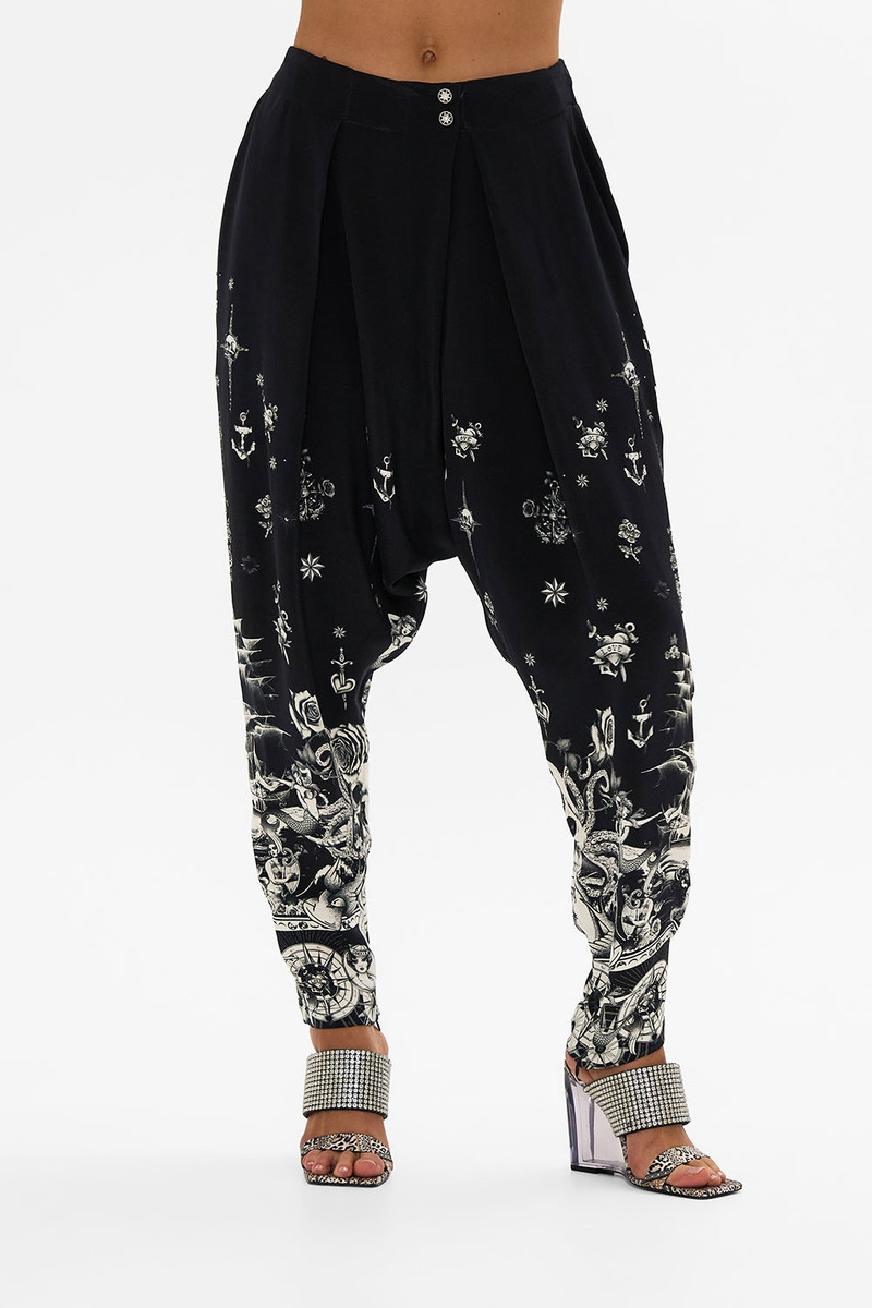 CROSSOVER WAIST PANT WITH TAPERED LEG 5