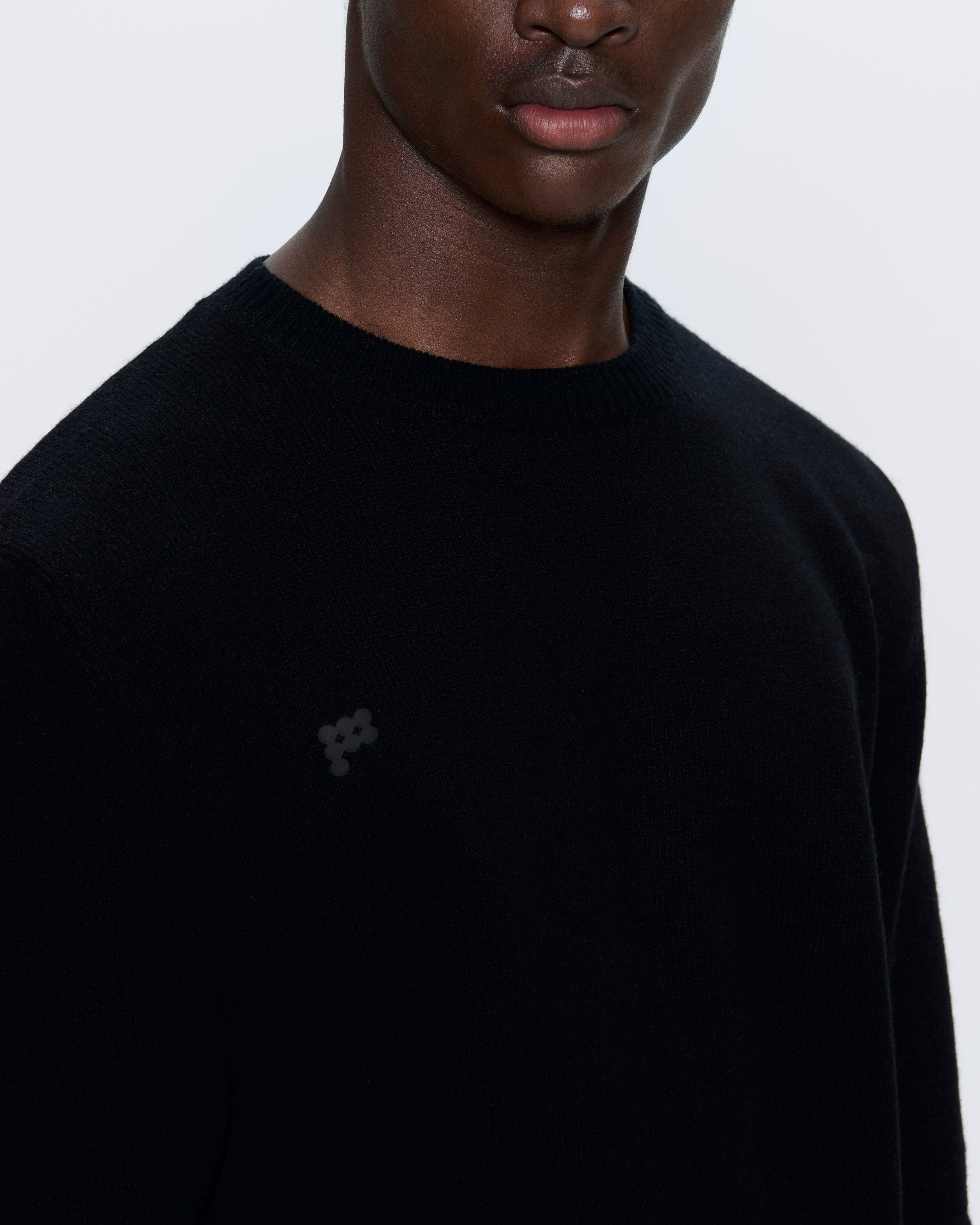 Mens Recycled Cashmere Crewneck Sweatshirt - Black - 4